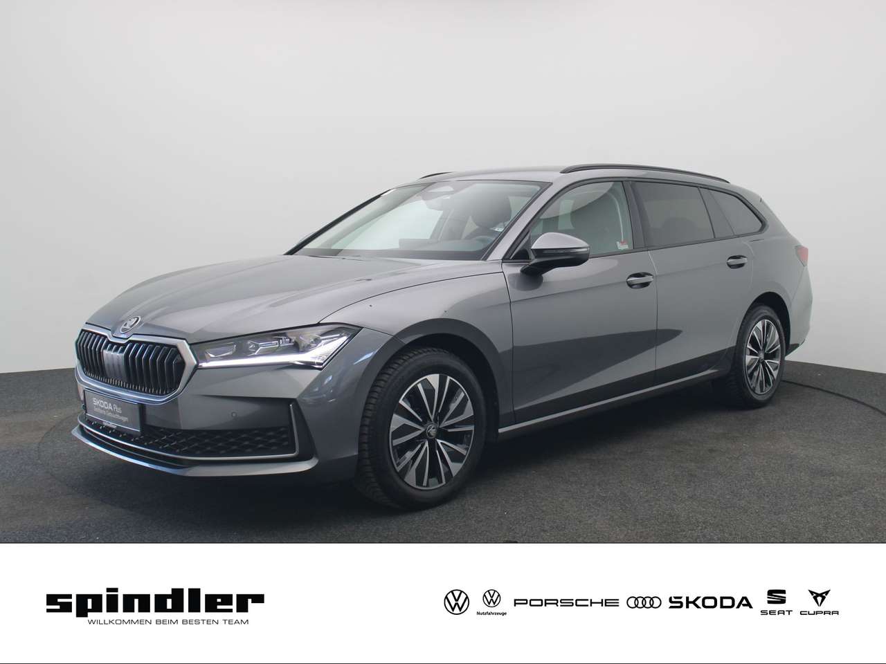 Skoda Superb 2025