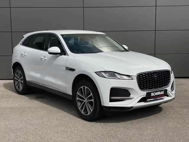 Jaguar F-Pace P400e AWD