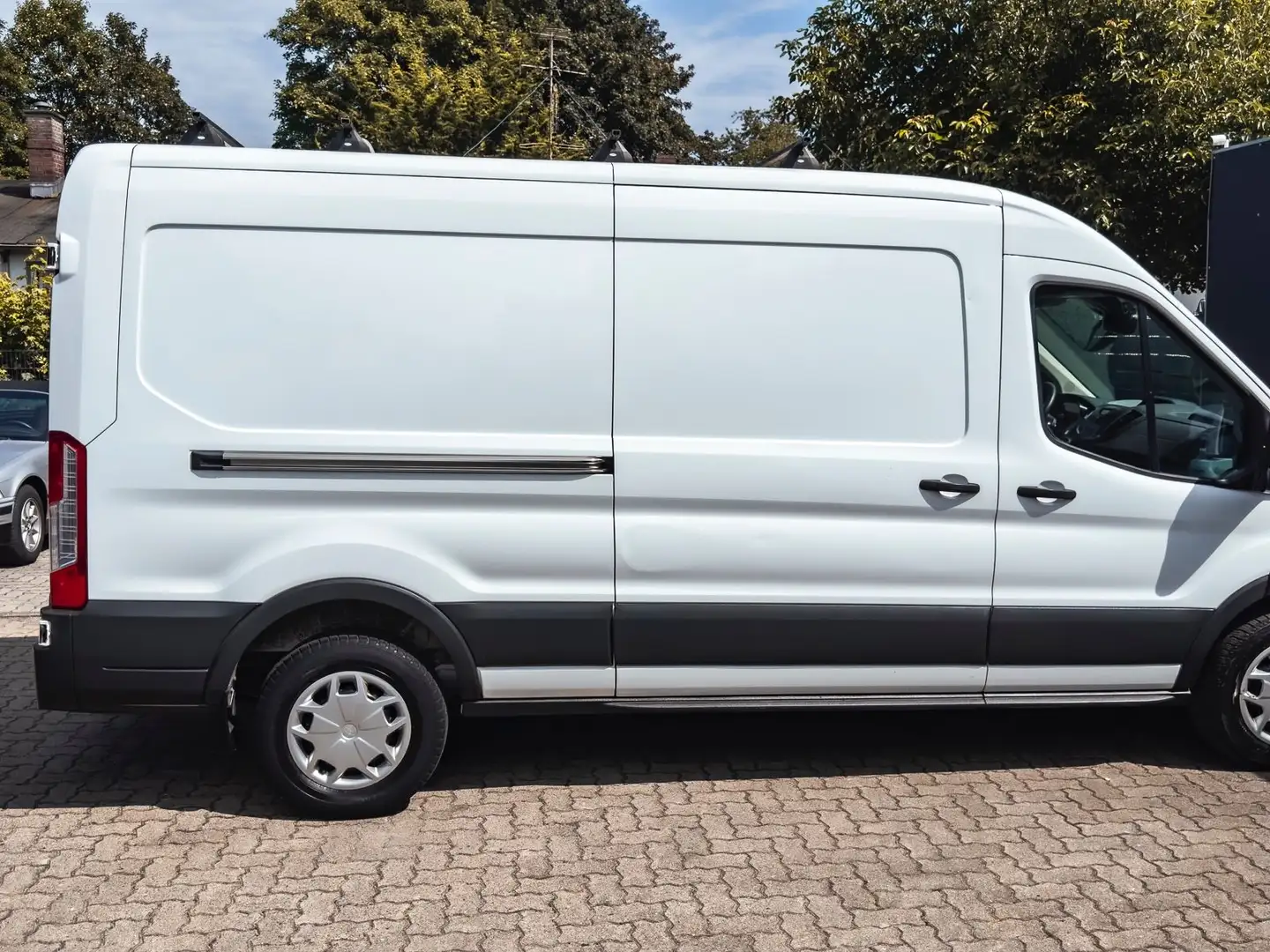 Ford Transit Kasten 350 L3 Trend AHK Parkpilot Weiß - 2