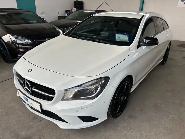 Mercedes-Benz CLA 180