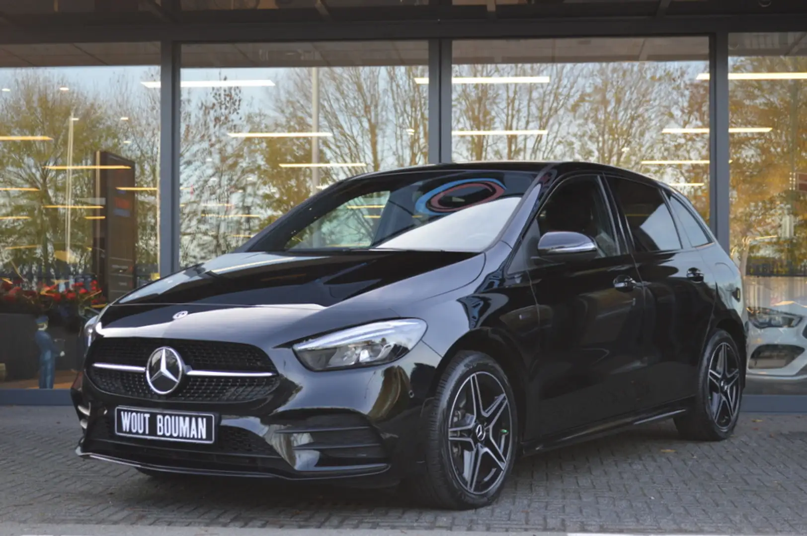 Mercedes-Benz B 250 e AMG Led Widescreen Sfeer Camera Night Pdc Nero - 2