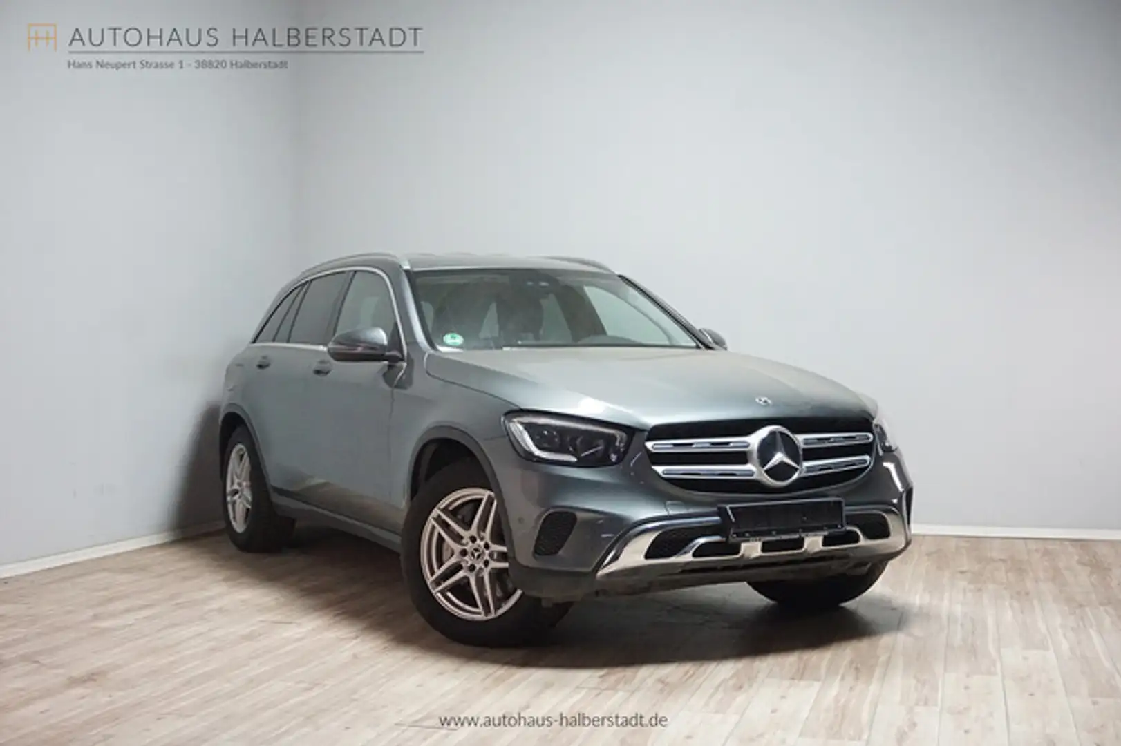 Mercedes-Benz GLC 400 d 4Matic Airmatic/AHK/Kamera/Multibeam Grau - 1