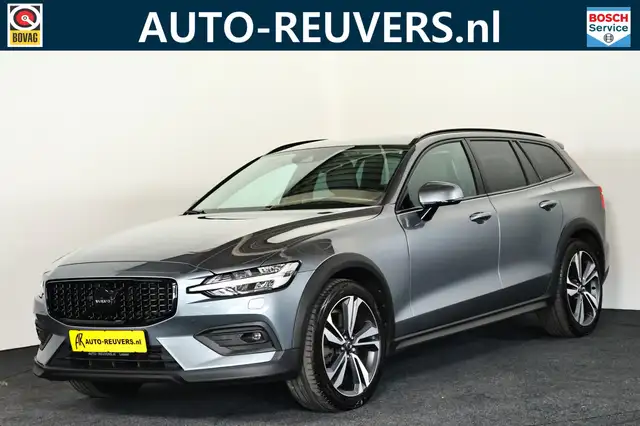 Volvo V60 Cross Country 2.0 B5 AWD Pro Navi / Pilot Assist / Half Leder /