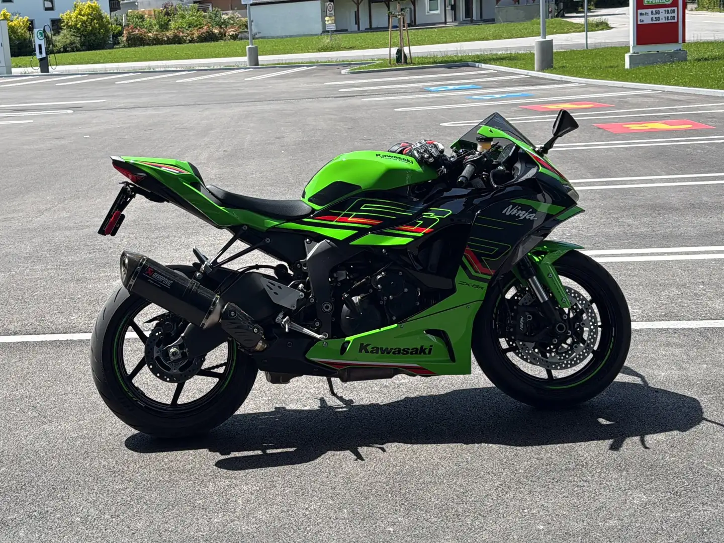 Kawasaki Ninja ZX-6R Verde - 1