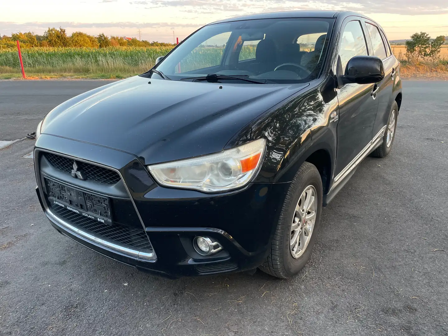 Mitsubishi ASX ASX 1,8 DI-D LP Invite Invite Schwarz - 2