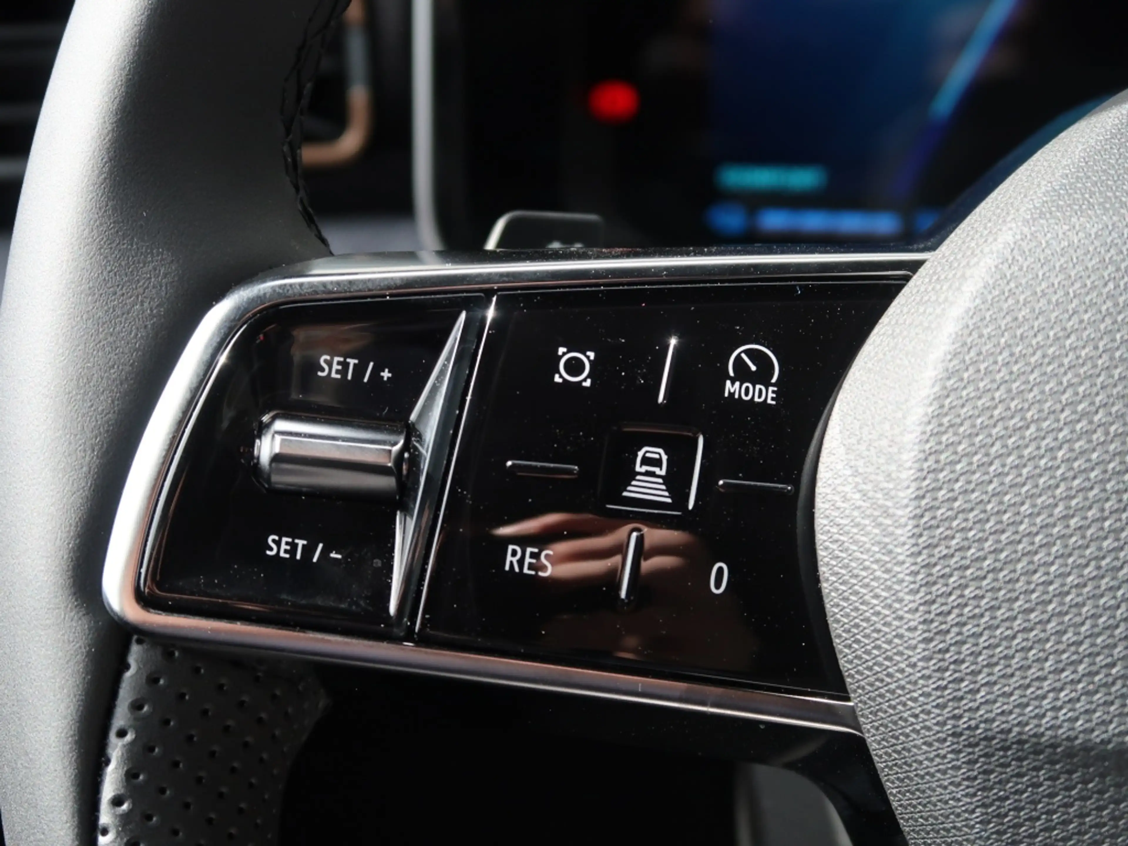 Renault R 4 Techno Comfort Range 52 kWh | Camera | Cruise | NI — photo 14