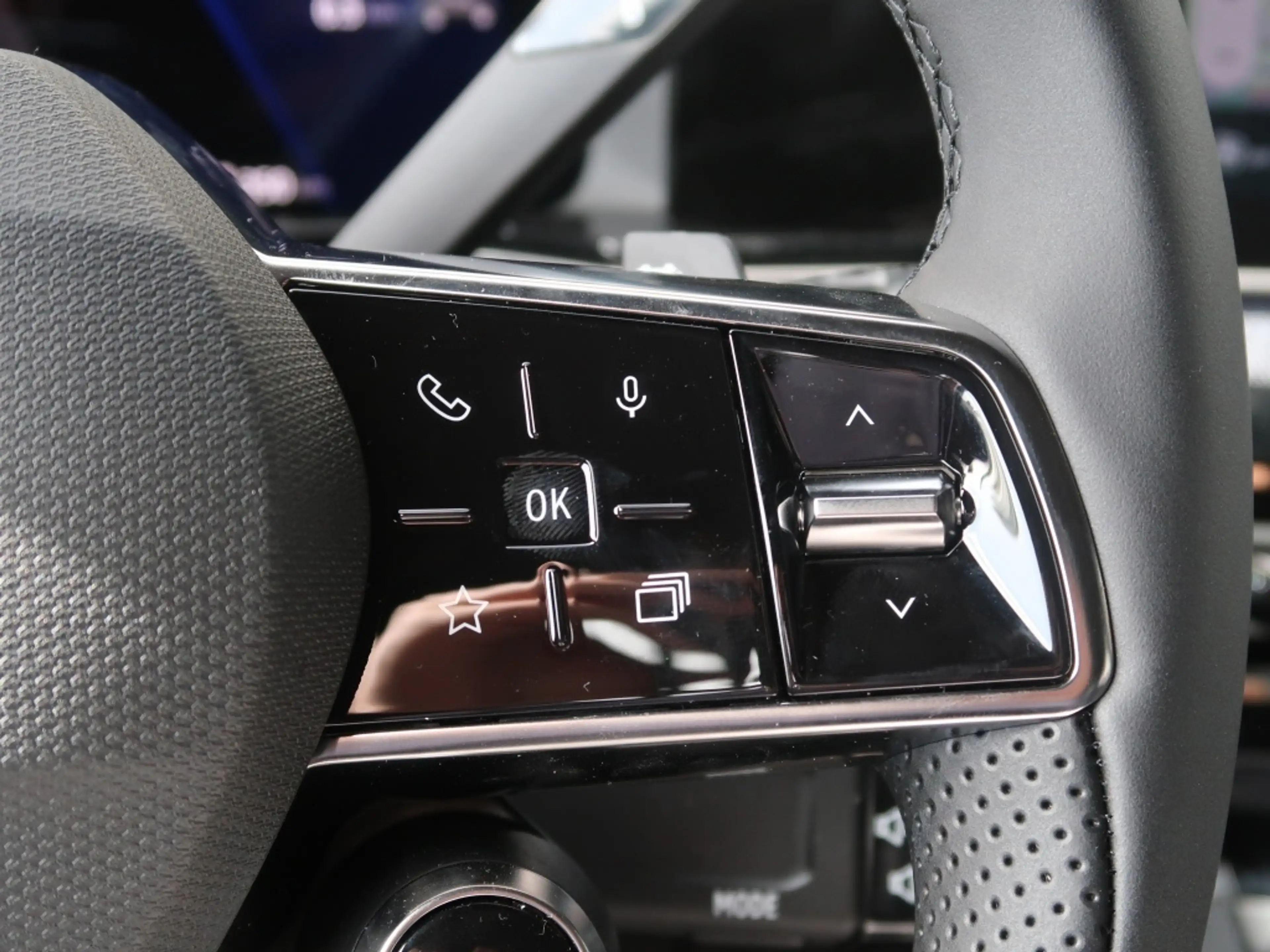Renault R 4 Techno Comfort Range 52 kWh | Camera | Cruise | NI — photo 15
