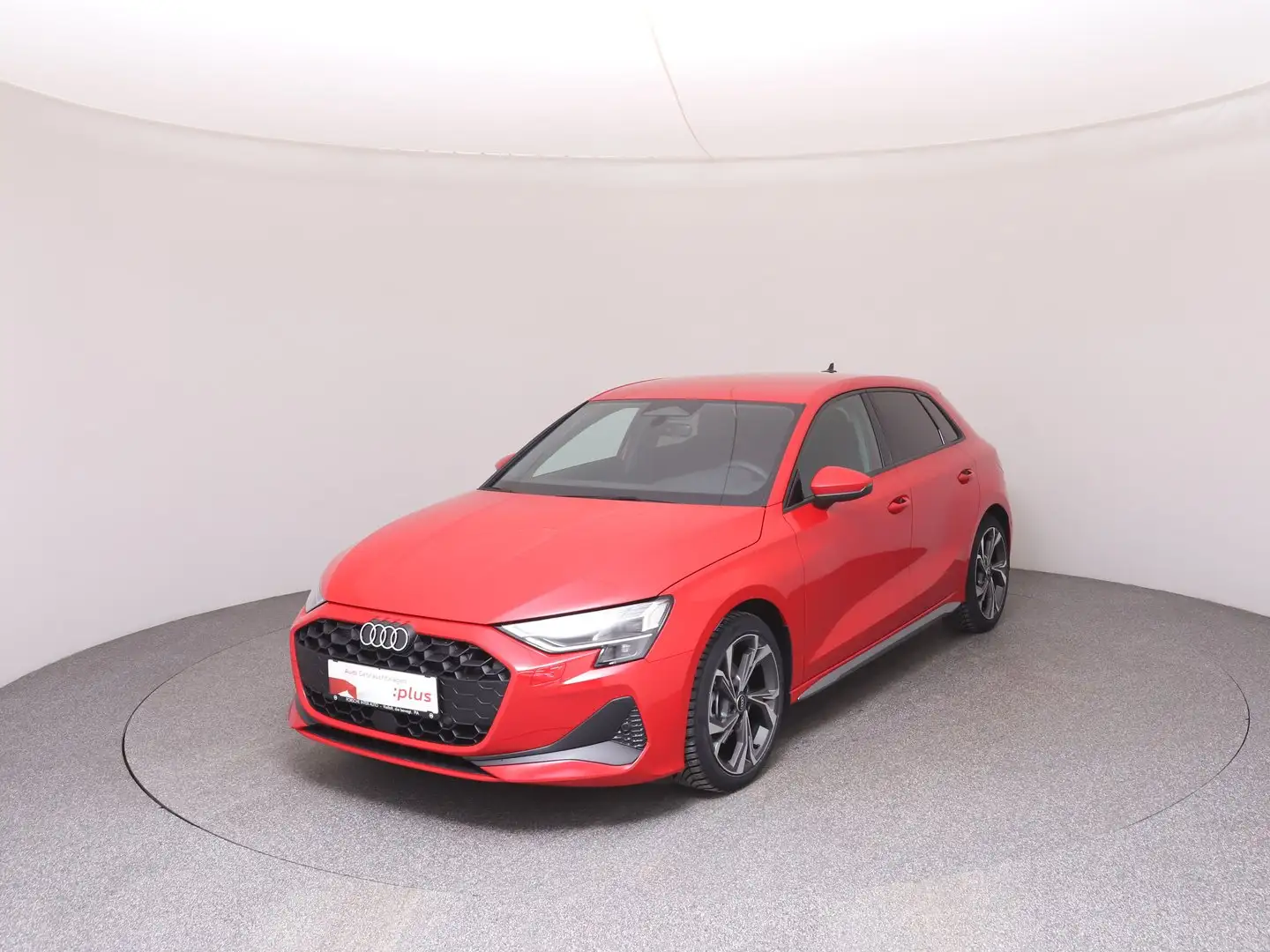Audi A3 30 TFSI Rot - 1