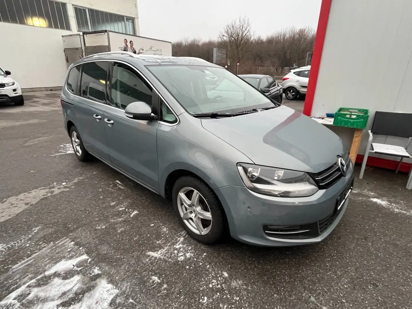 Volkswagen Sharan Comfortline 2,0 TDI DSG Leder Navi PDC - 2