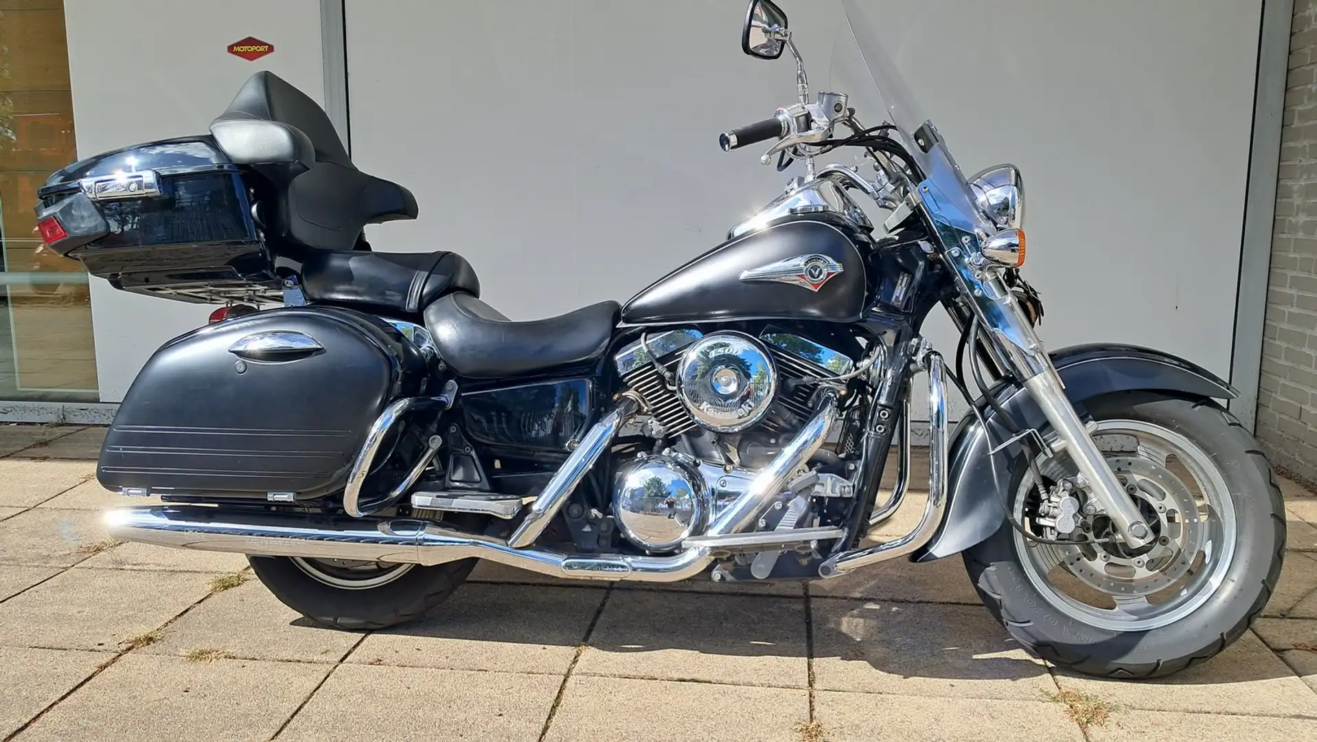 Kawasaki VN 1500 Classic Tourer Negro - 1