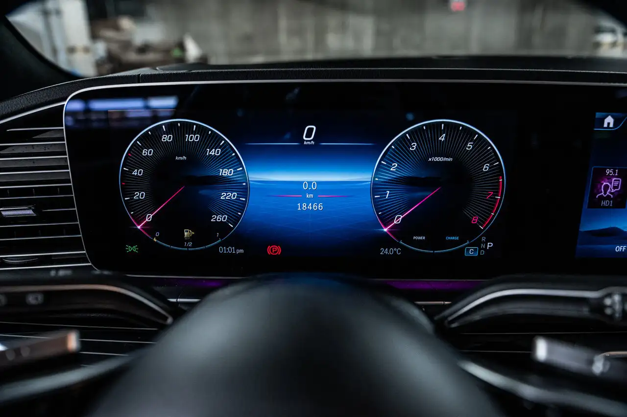 Mercedes-Benz GLE photo Mercedes-Benz GLE