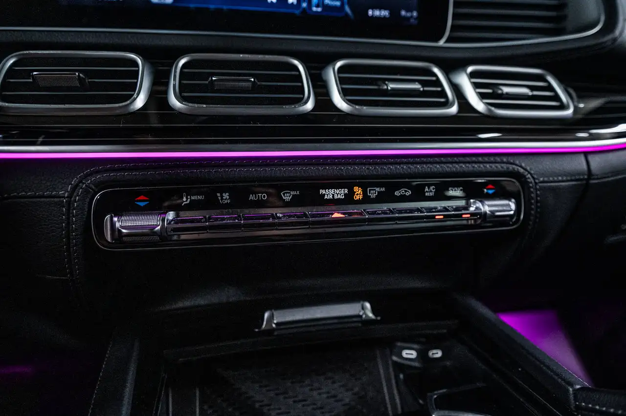 Mercedes-Benz GLE photo Mercedes-Benz GLE