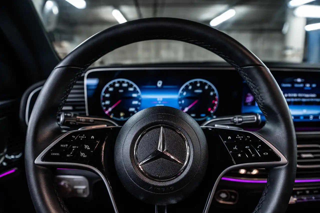 Mercedes-Benz GLE photo Mercedes-Benz GLE