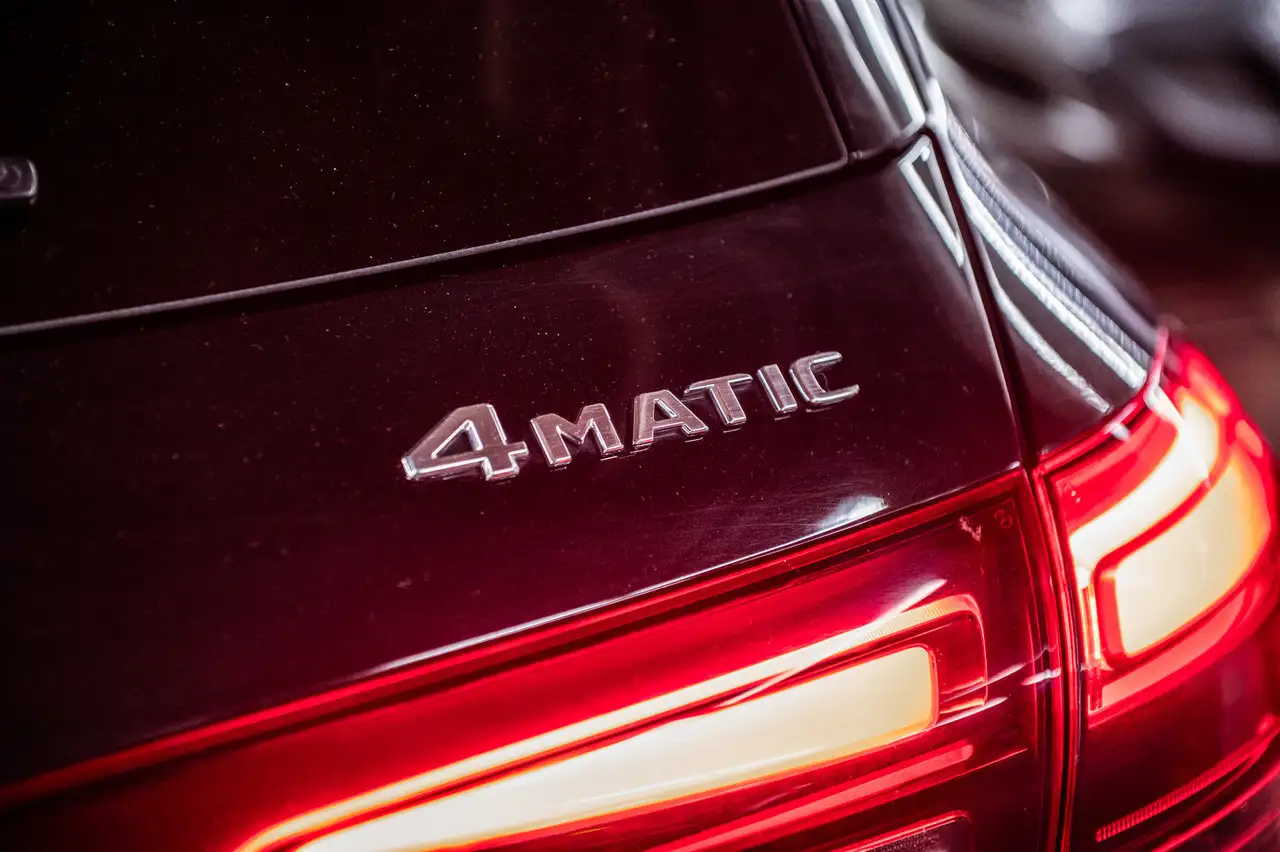 Mercedes-Benz GLE photo Mercedes-Benz GLE
