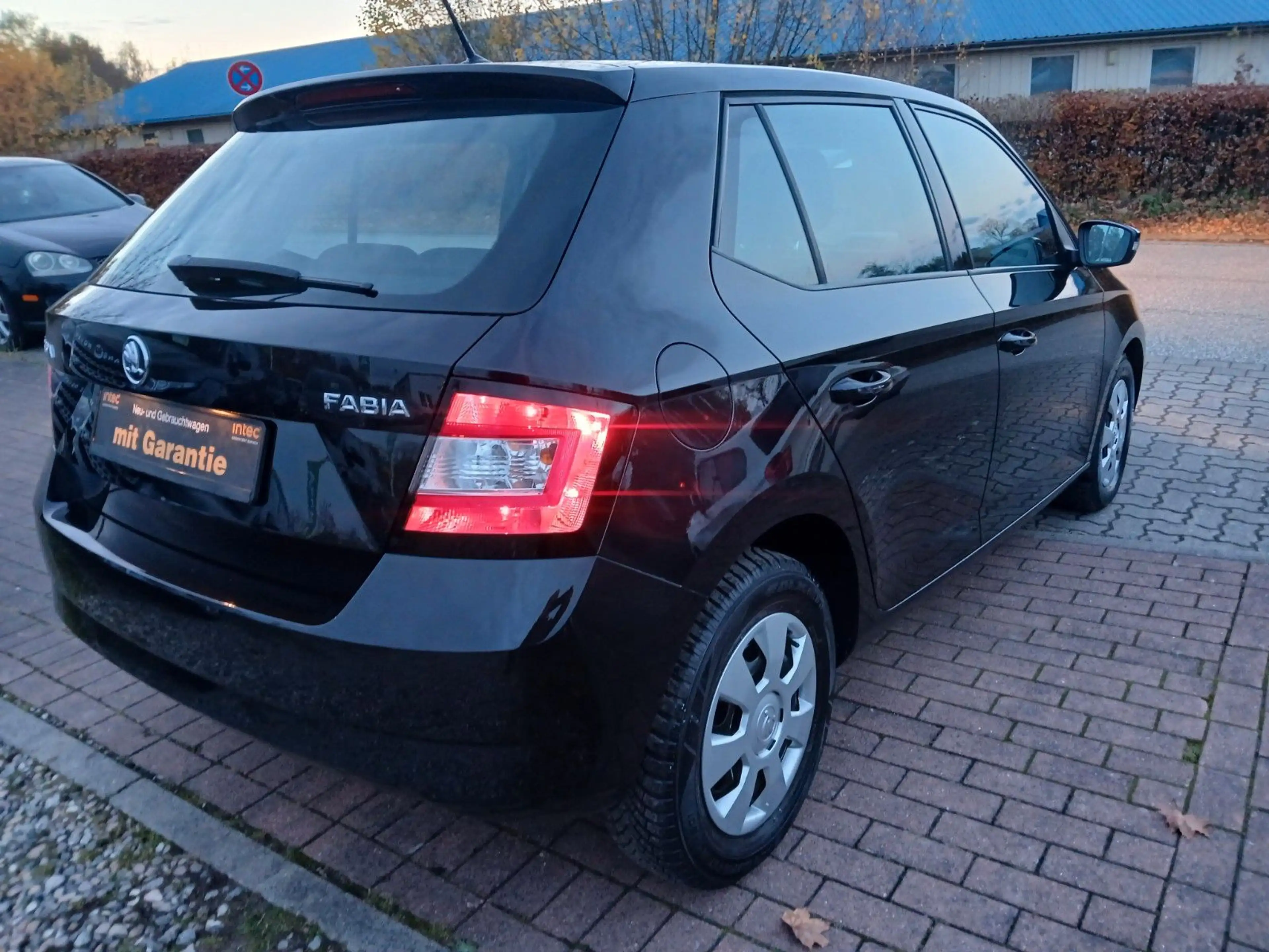 Skoda Fabia 1.0l MPI 44kW Cool Edition — photo 6
