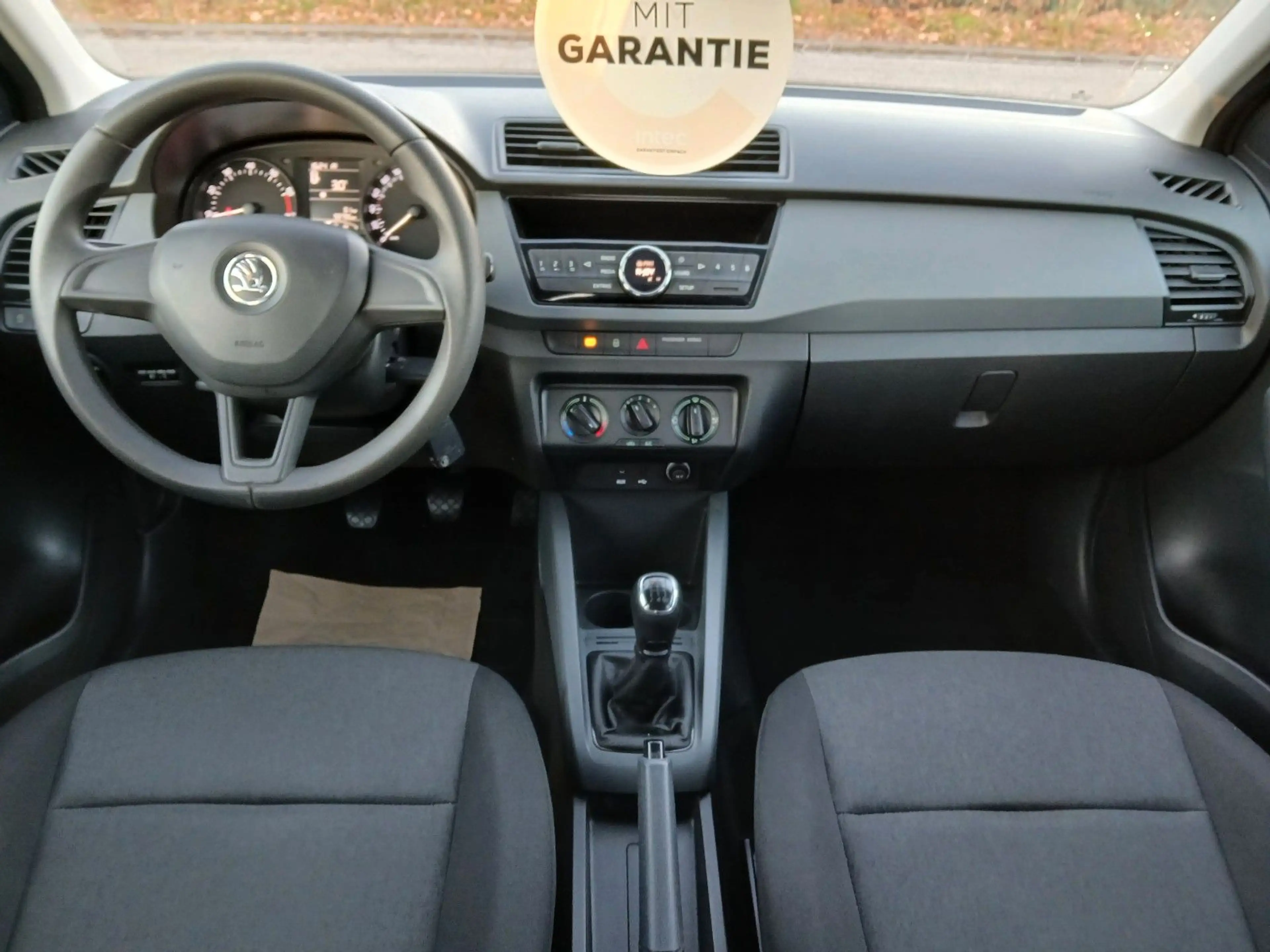 Skoda Fabia 1.0l MPI 44kW Cool Edition — photo 11