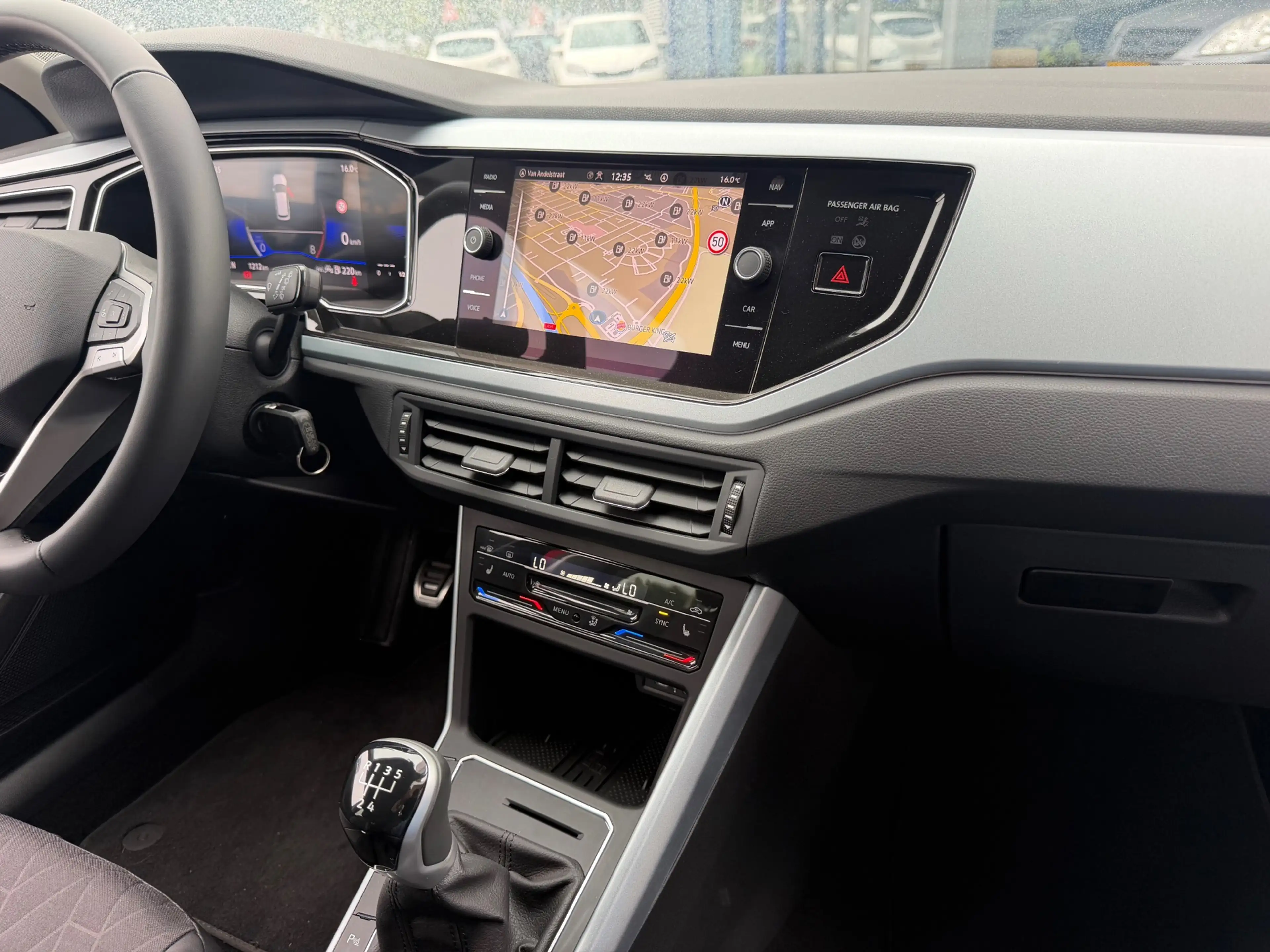 Volkswagen Taigo 1.0 TSI Goal Edition Airco Navi Lmv Cruise — photo 18