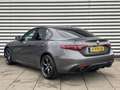 Alfa Romeo Giulia 2.0 TURBO 280pk Aut AWD Veloce I Navigatie I Camer Gris - thumbnail 4