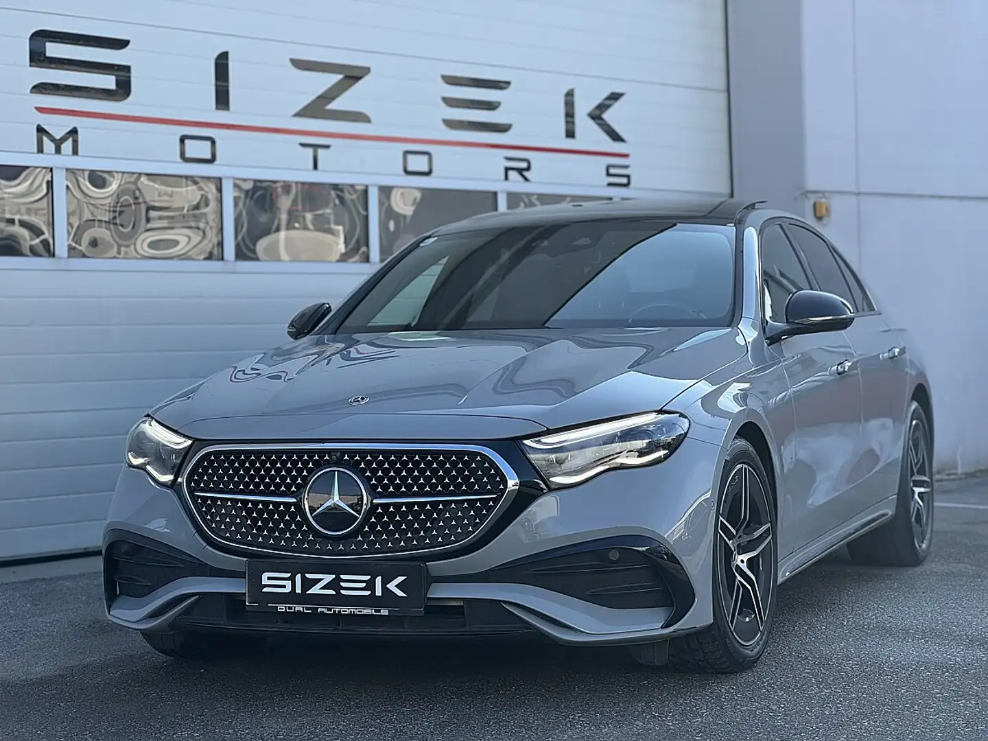 Mercedes-Benz E 220 d MHEV Aut.|AMG-PAKET|LED|PANO|360*|DISTRONIC Grau - 1