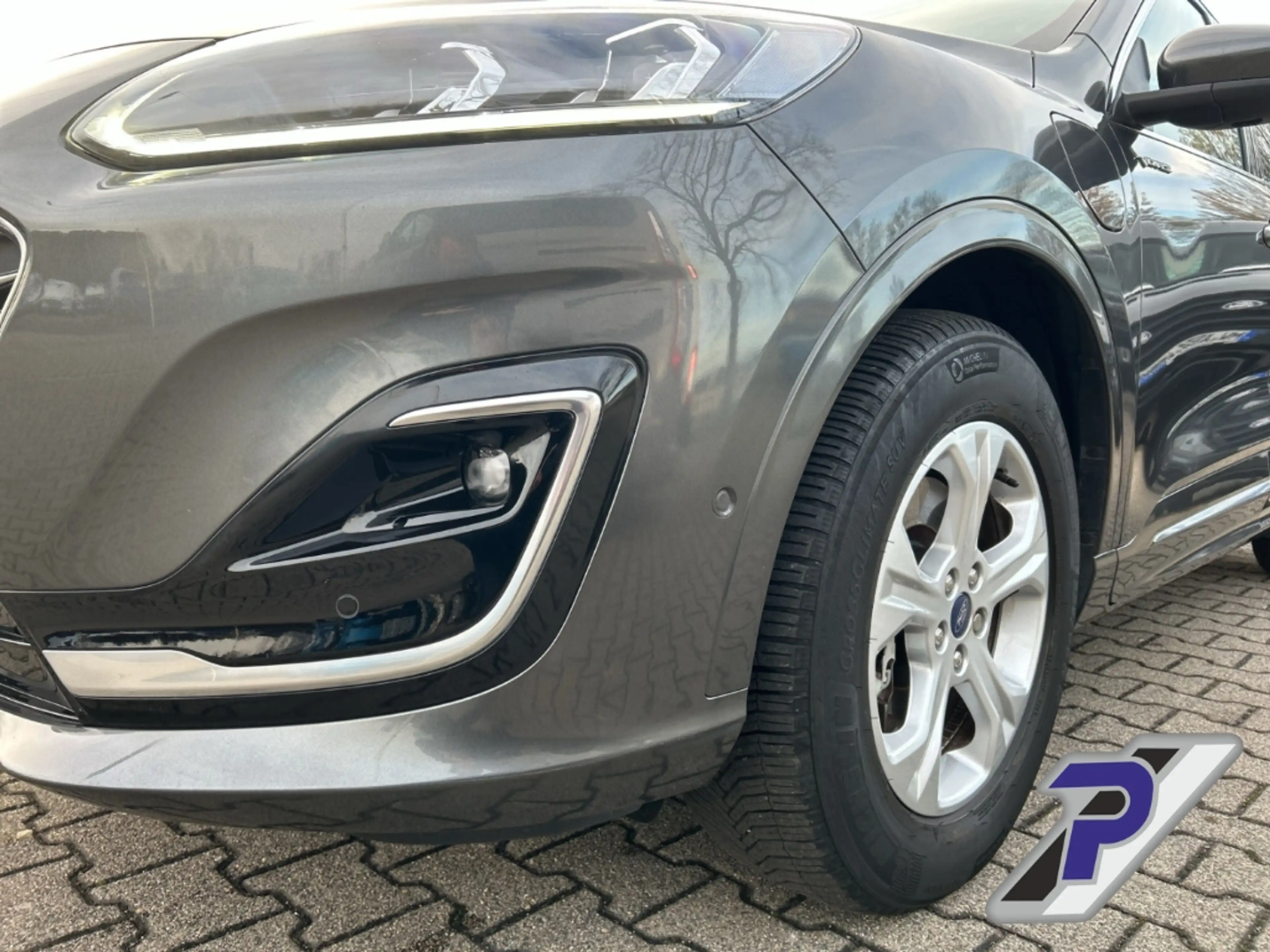 Ford Kuga PHEV Vignale AHK-SCHWENKB.+TECHNO+FAHRERASSIST-PAK — photo 10
