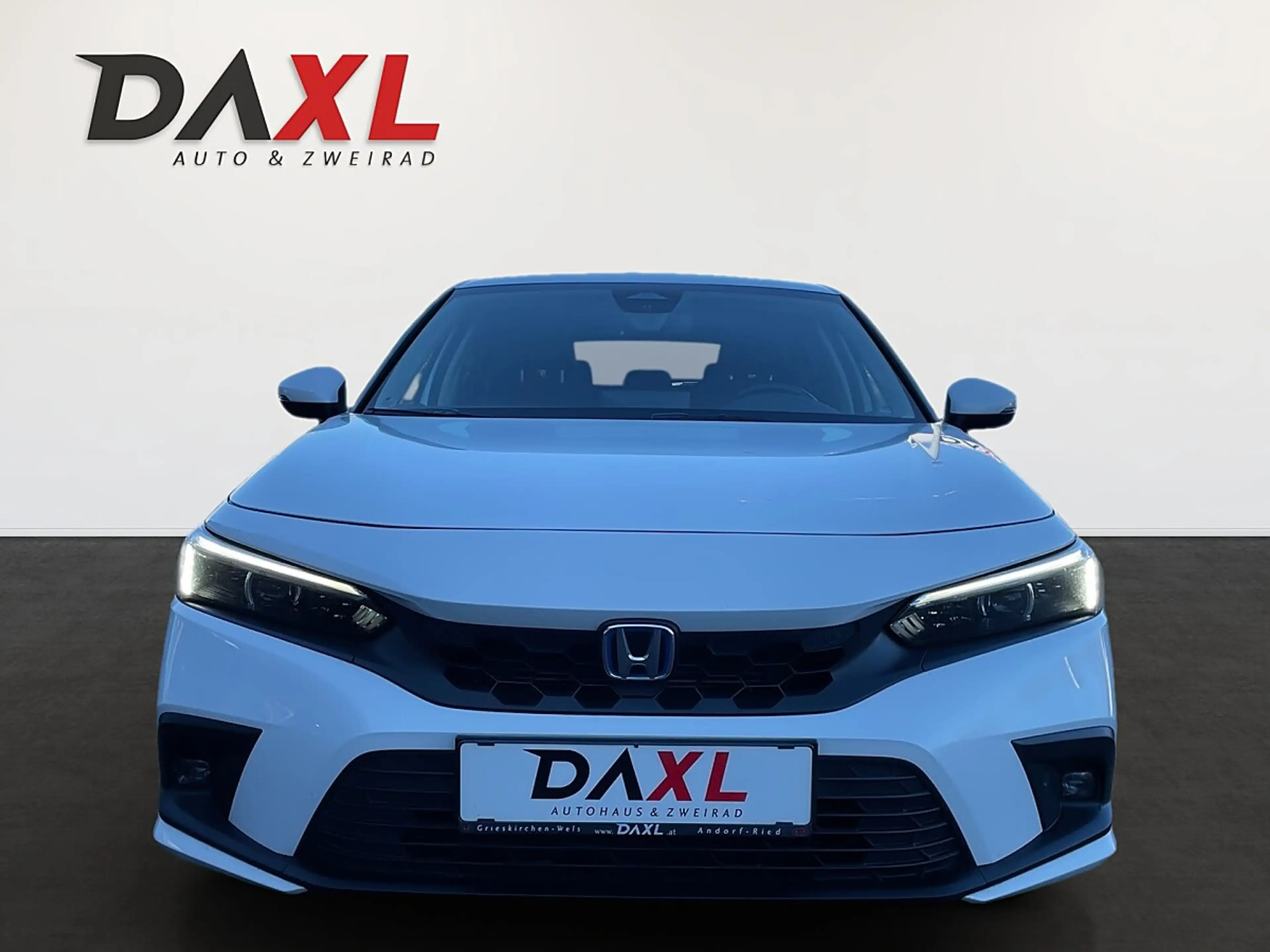 Honda Civic 2.0 i-MMD Hybrid Advance e-CVT Aut. — photo 2