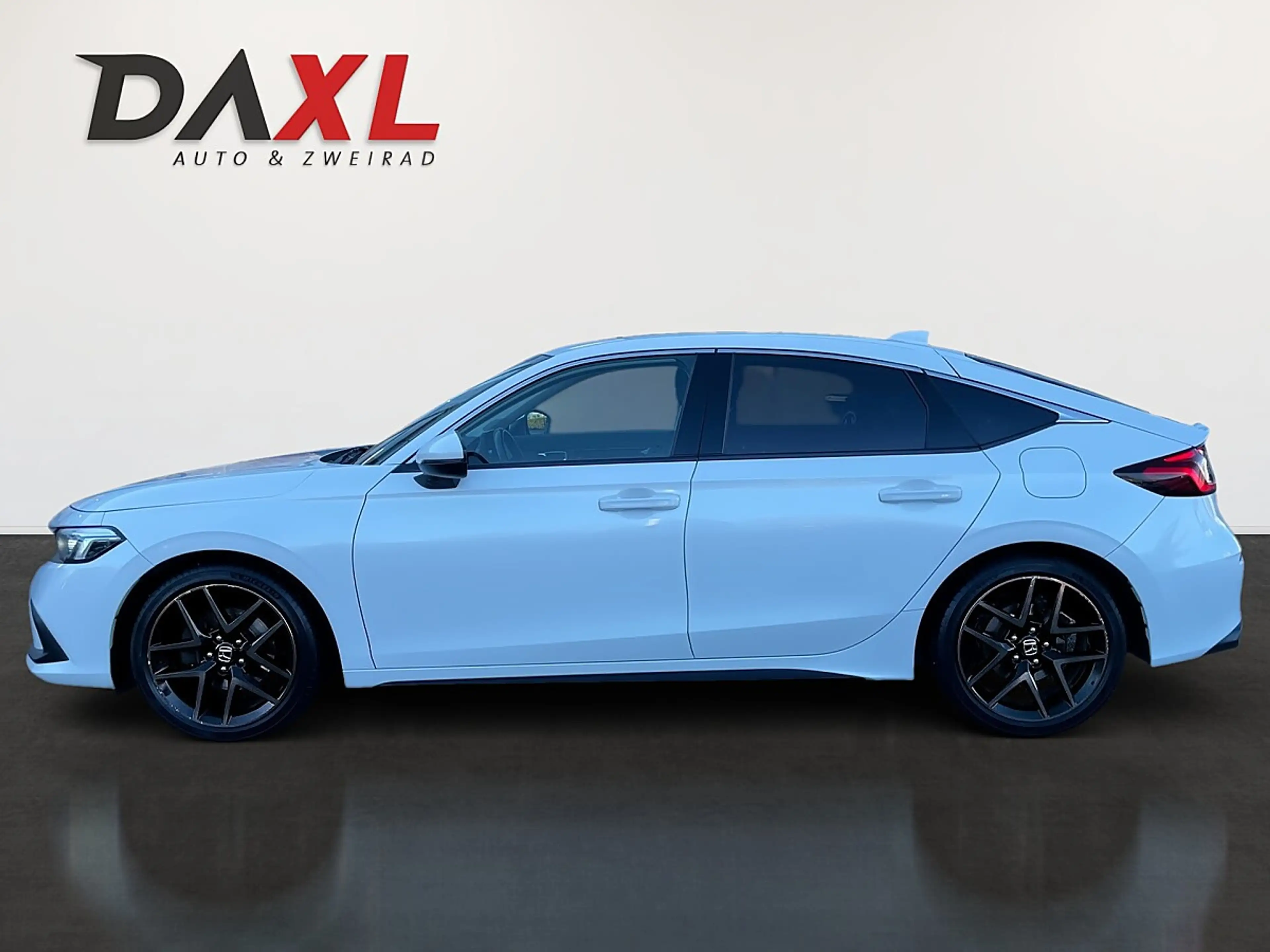 Honda Civic 2.0 i-MMD Hybrid Advance e-CVT Aut. — photo 8