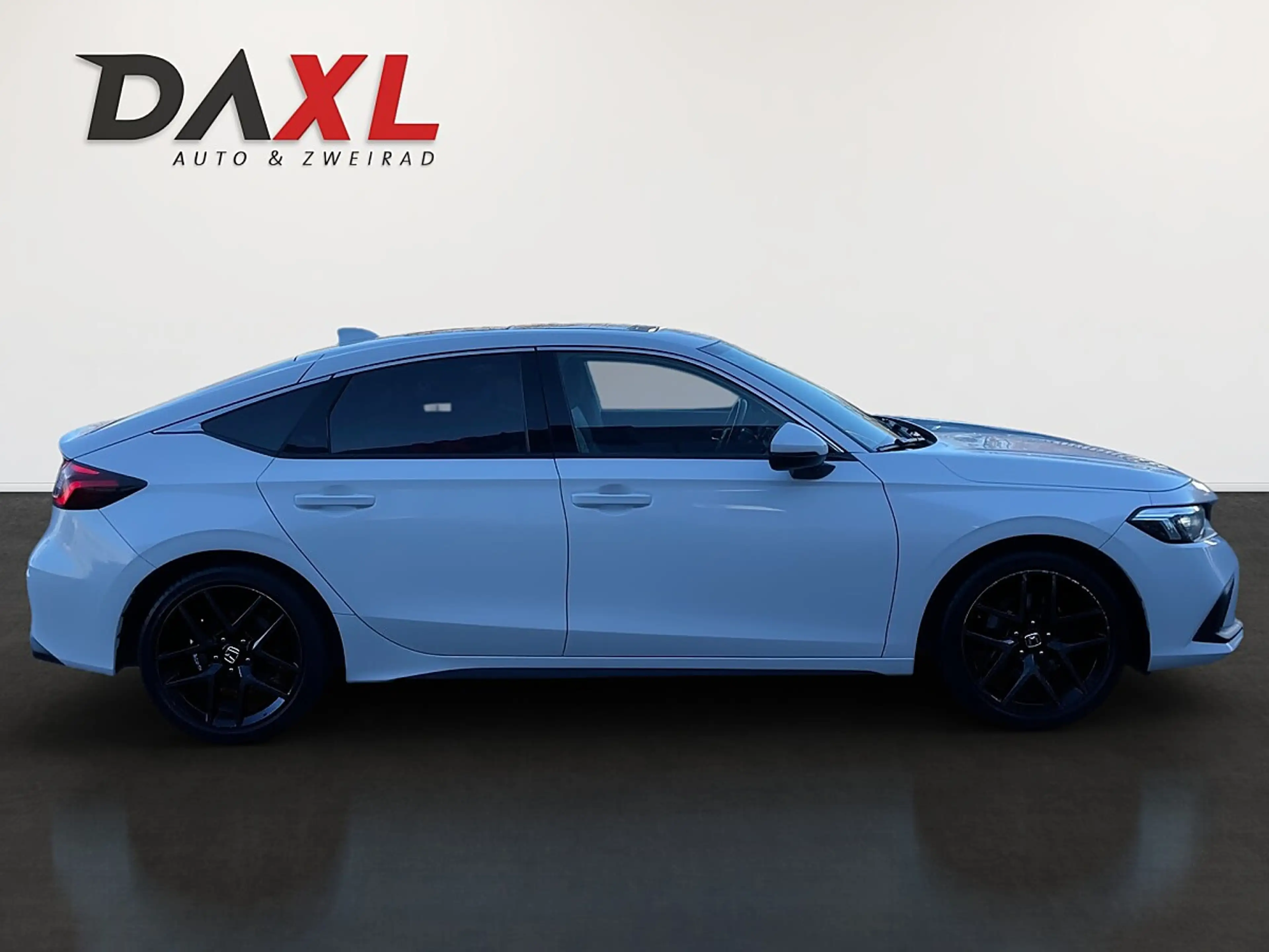 Honda Civic 2.0 i-MMD Hybrid Advance e-CVT Aut. — photo 4