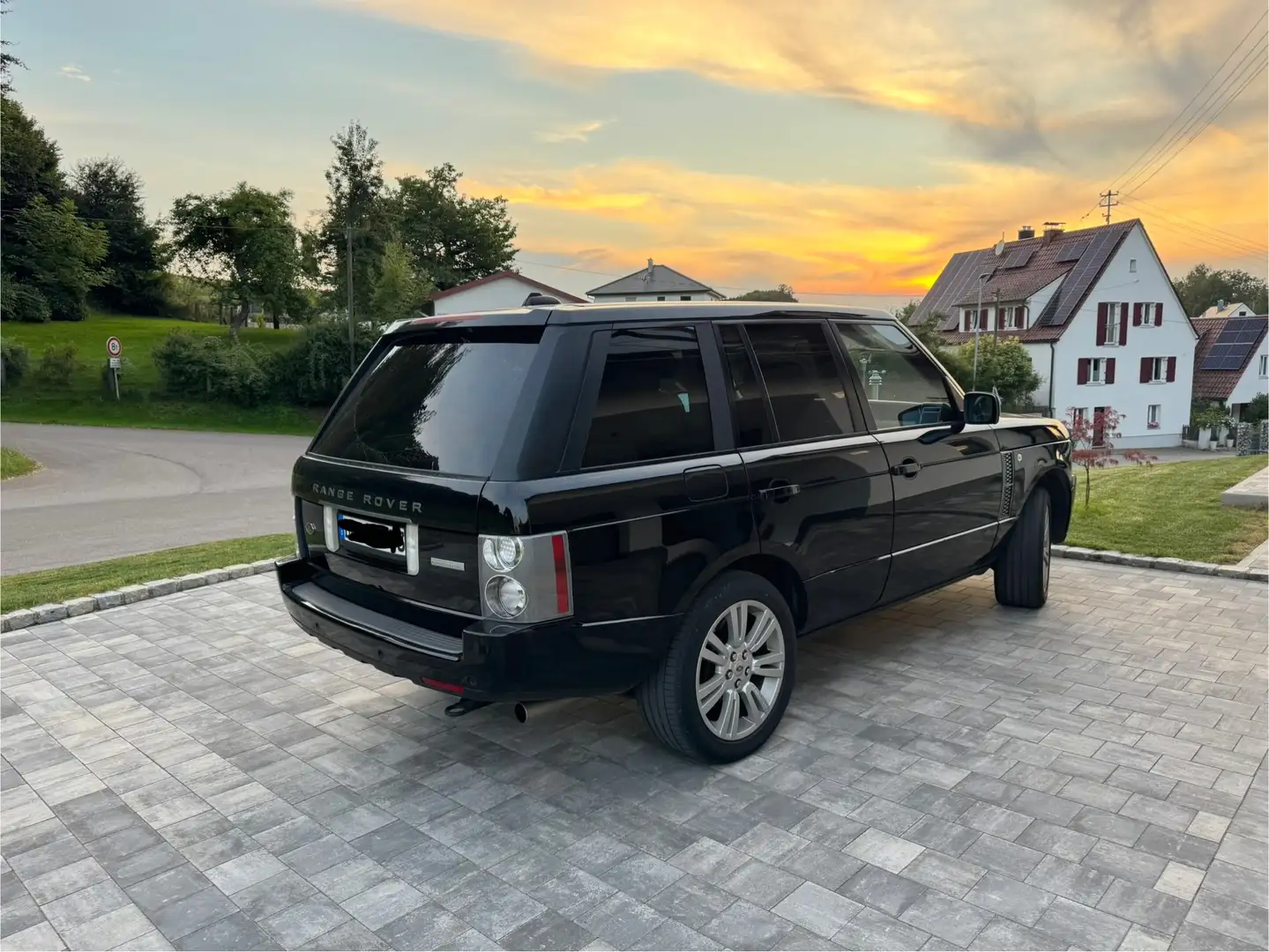 Land Rover Range Rover Range Rover V8 Supercharged Schwarz - 2