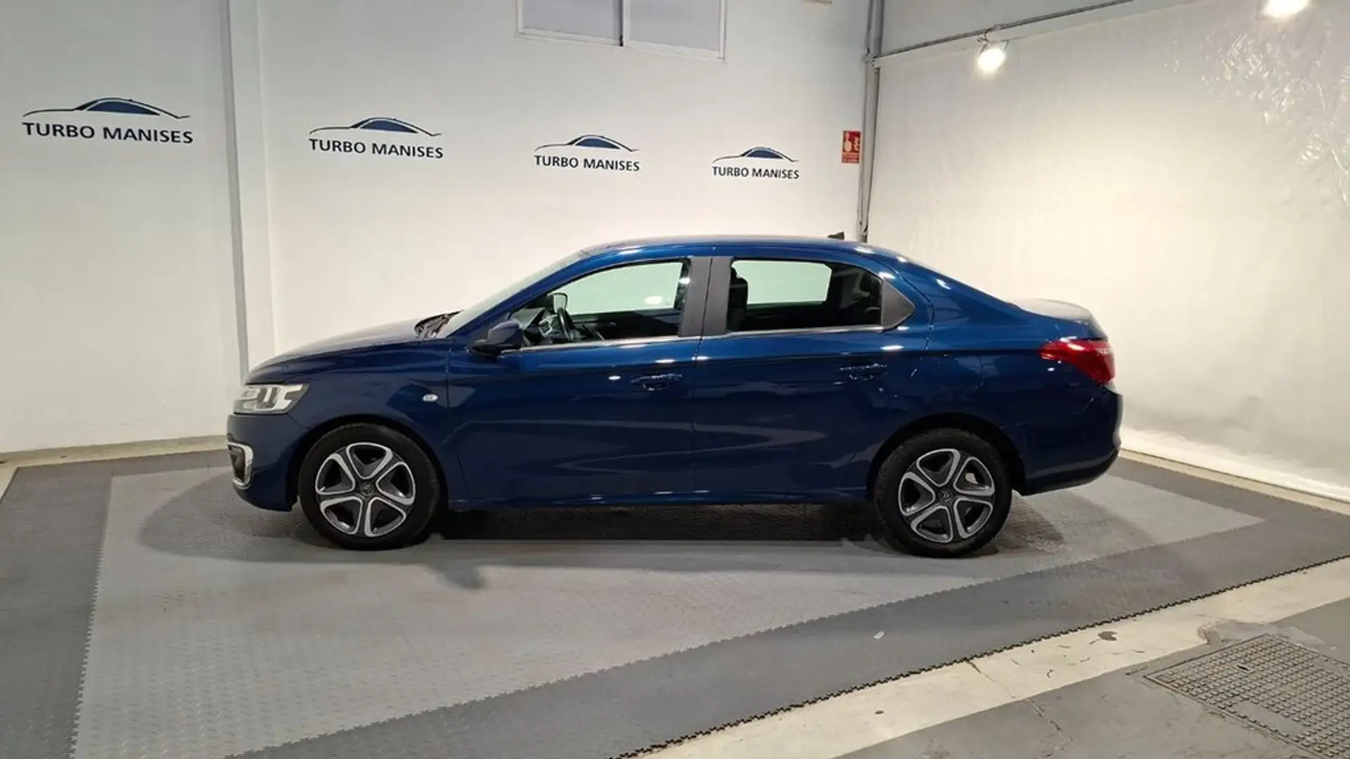 Citroen C-Elysée BlueHDi 75KW (100CV) Shine Blanc - 2