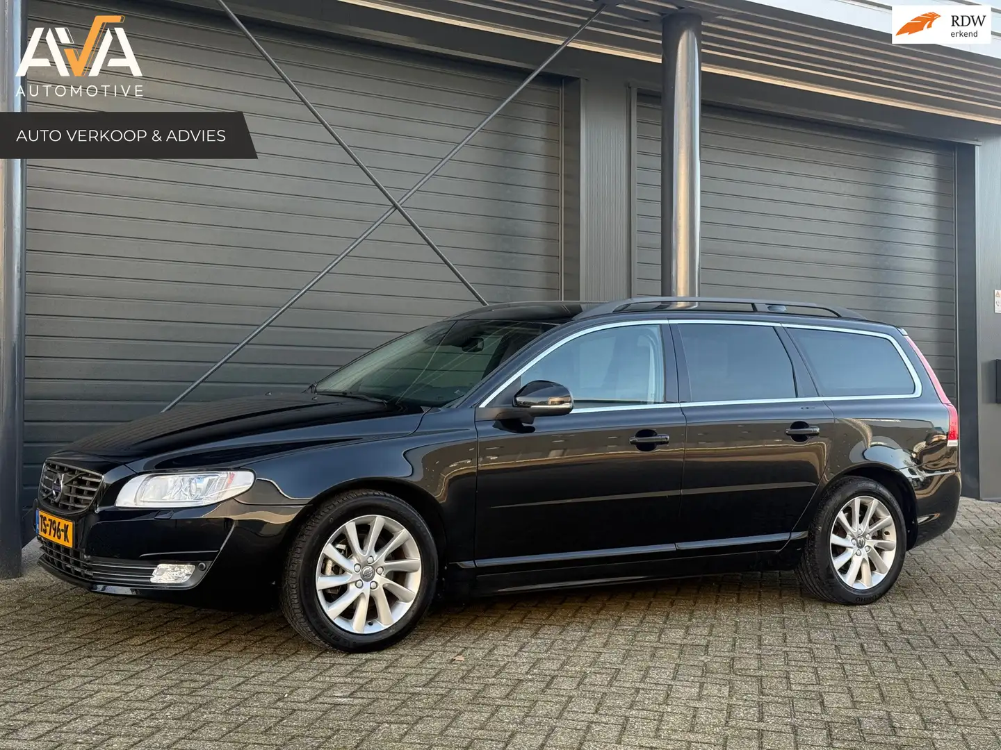 Volvo V70 2.0 T4 Dynamic Edition, Stoel/Stuurverw., Adaptive Noir - 1