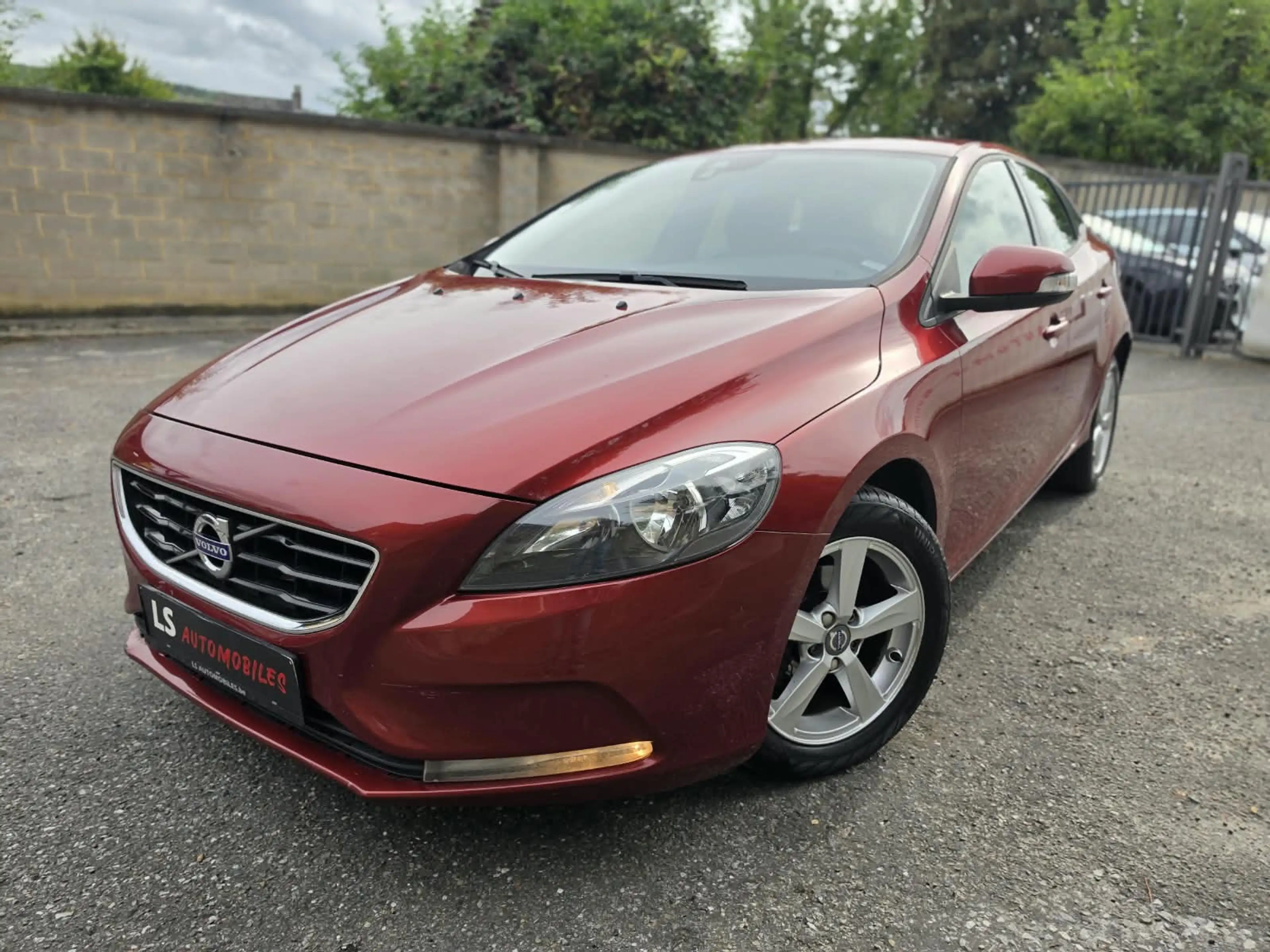 Volvo V40 B2B*MARCHAND*2.0d*Navi*Cruise*Eu6 — photo 6