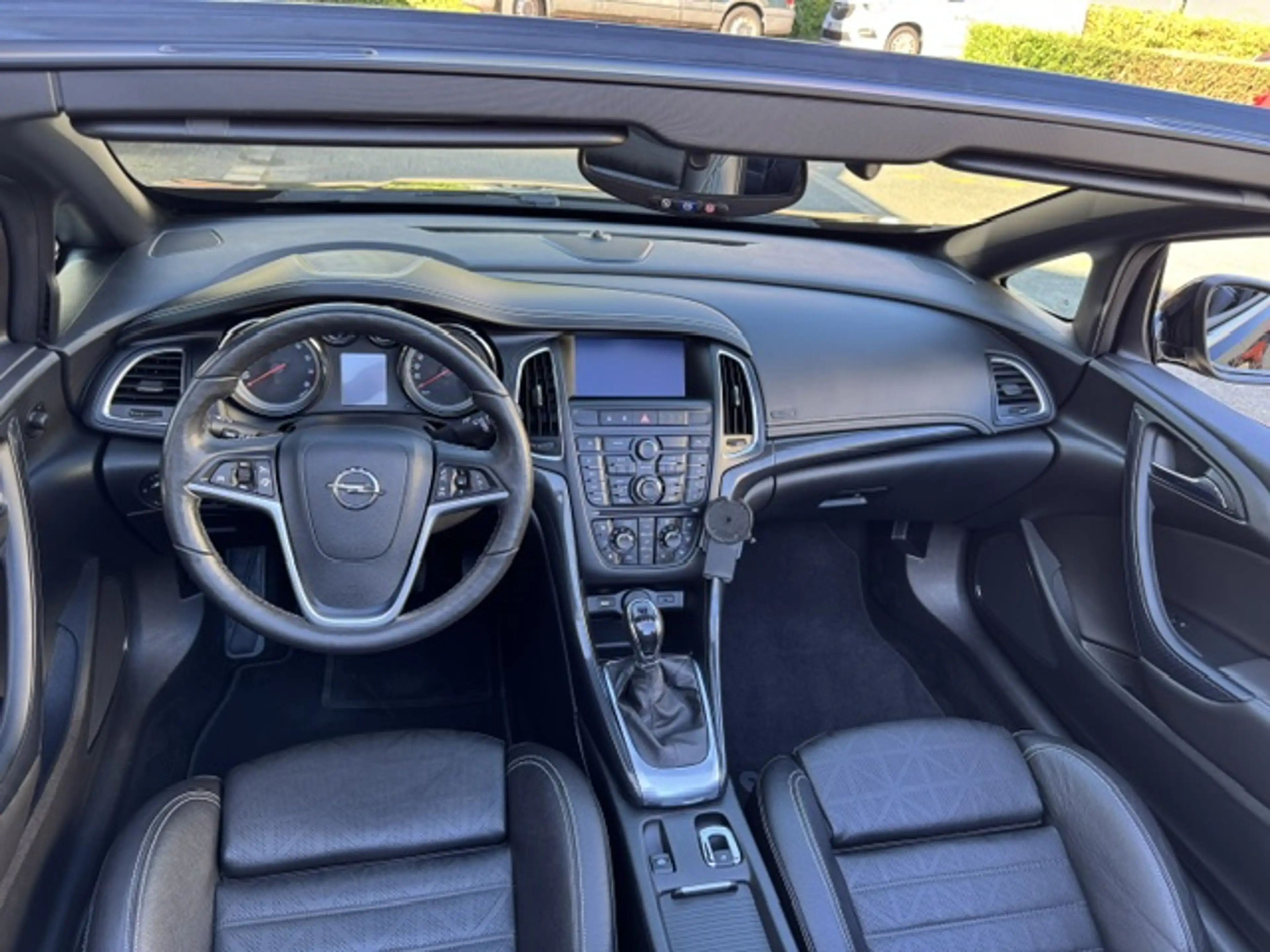 Opel Cascada Active — photo 13