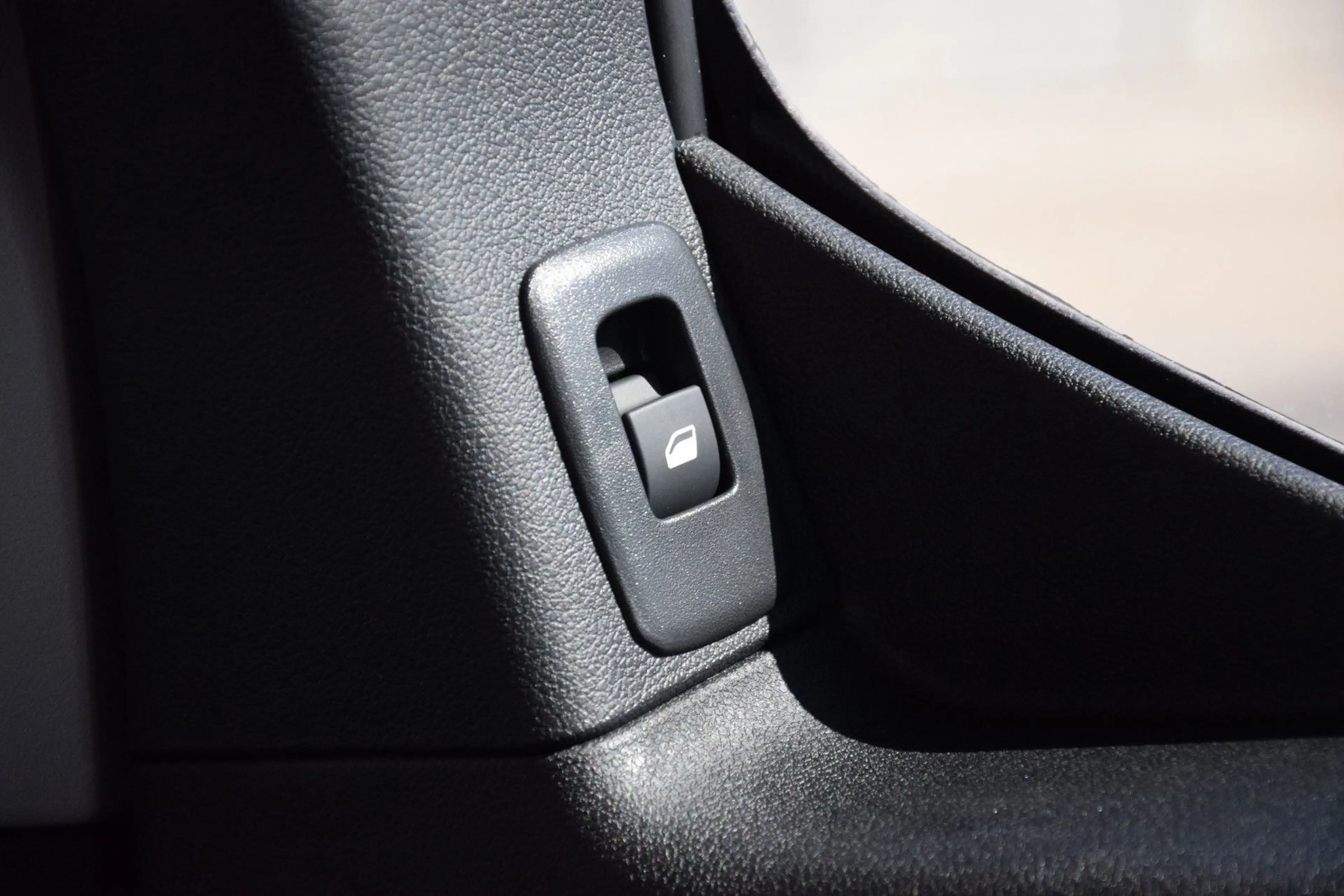 Fiat Doblo Qubo L MAXI BlueHDi 130 NAV 7-SITZE DACHRELING — photo 13