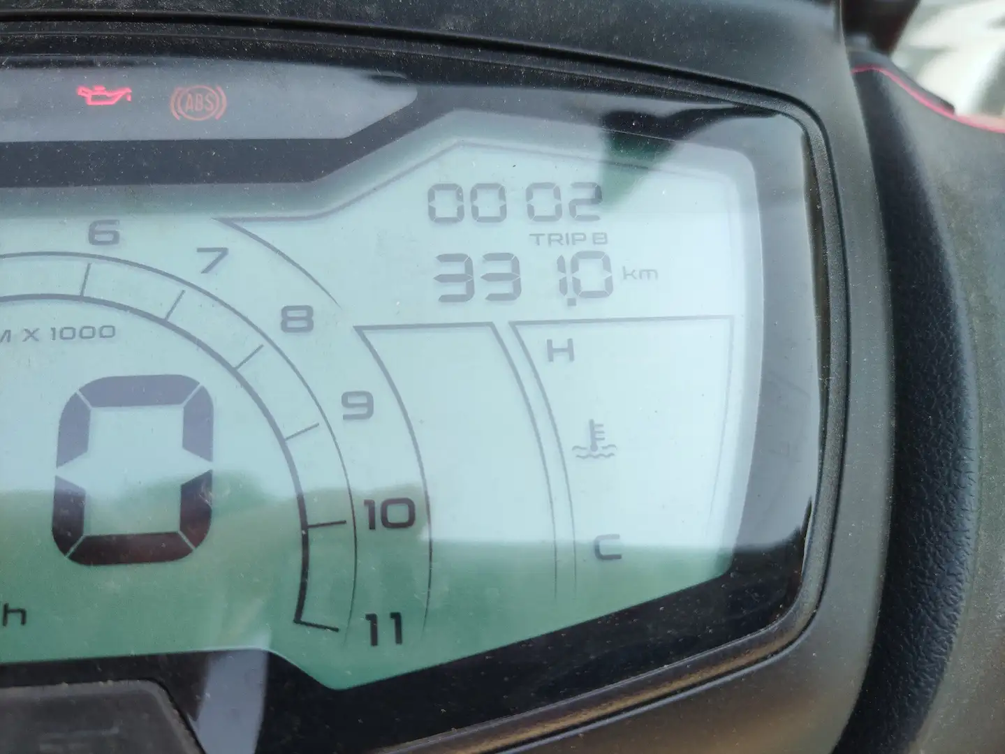 Piaggio Medley 125 S Rosso - 2