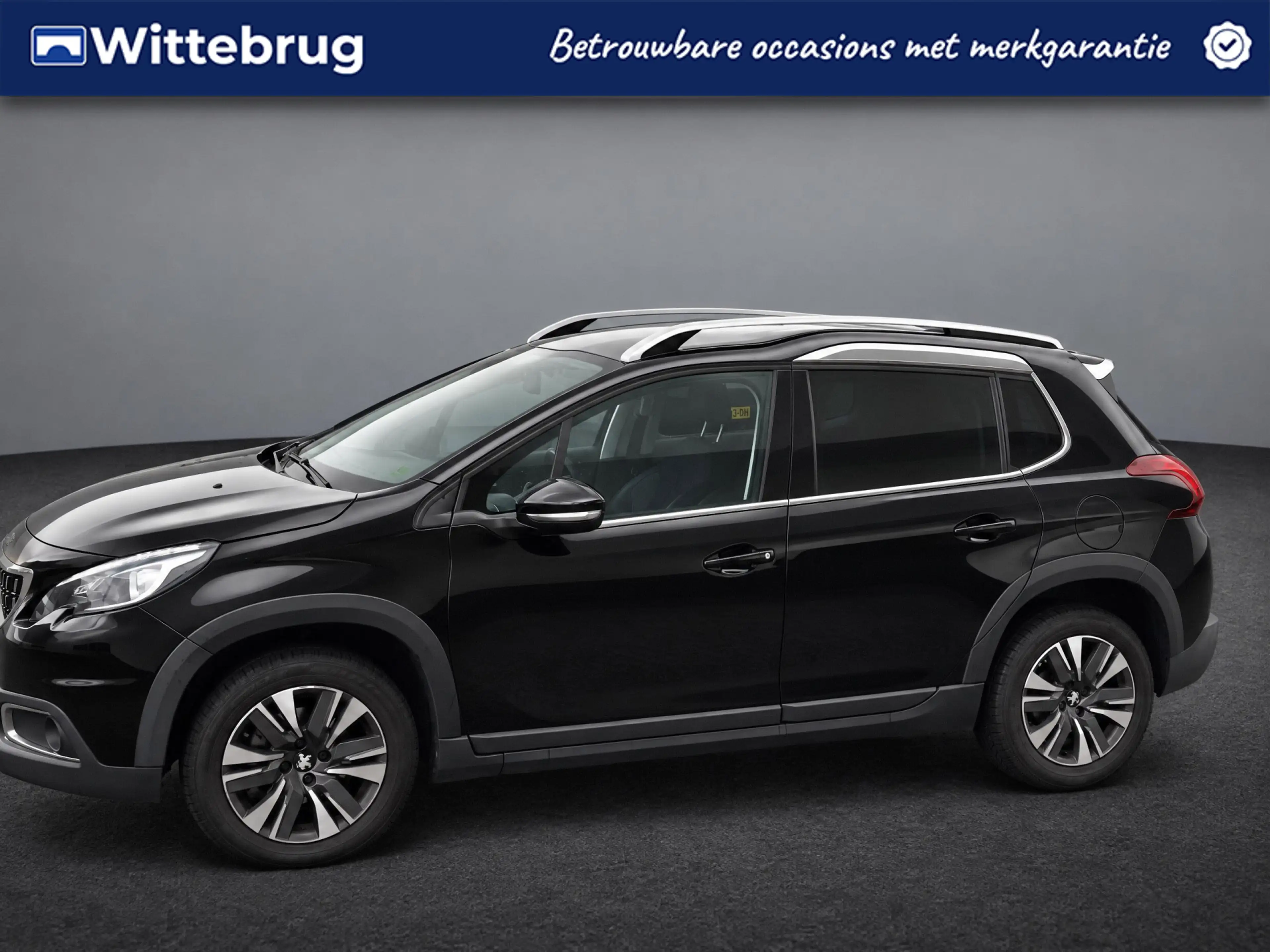 Peugeot 2008 1.2 PureTech 110PK Allure Camera | Navigatie | Par