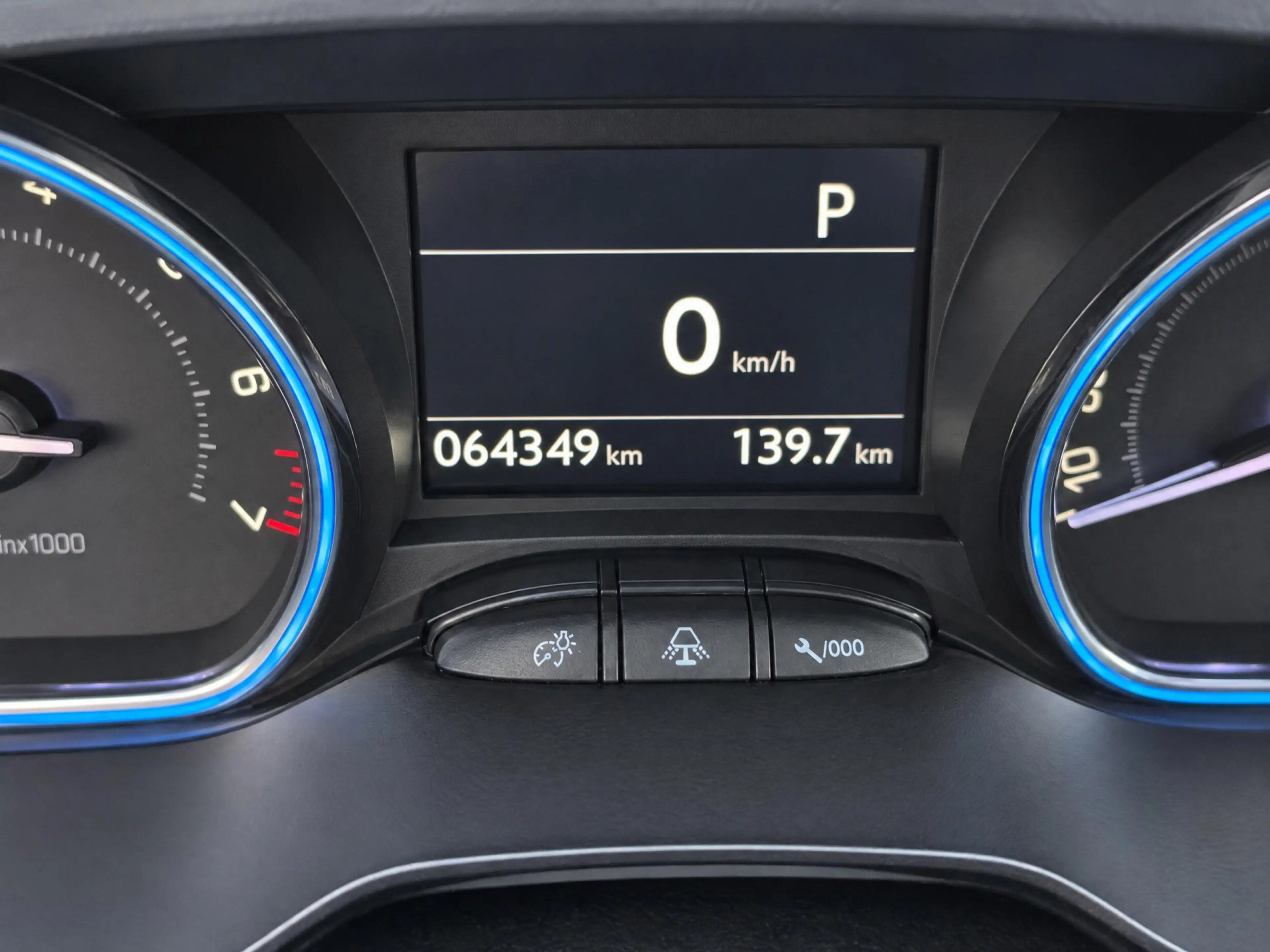 Peugeot 2008 1.2 PureTech 110PK Allure Camera | Navigatie | Par — photo 15