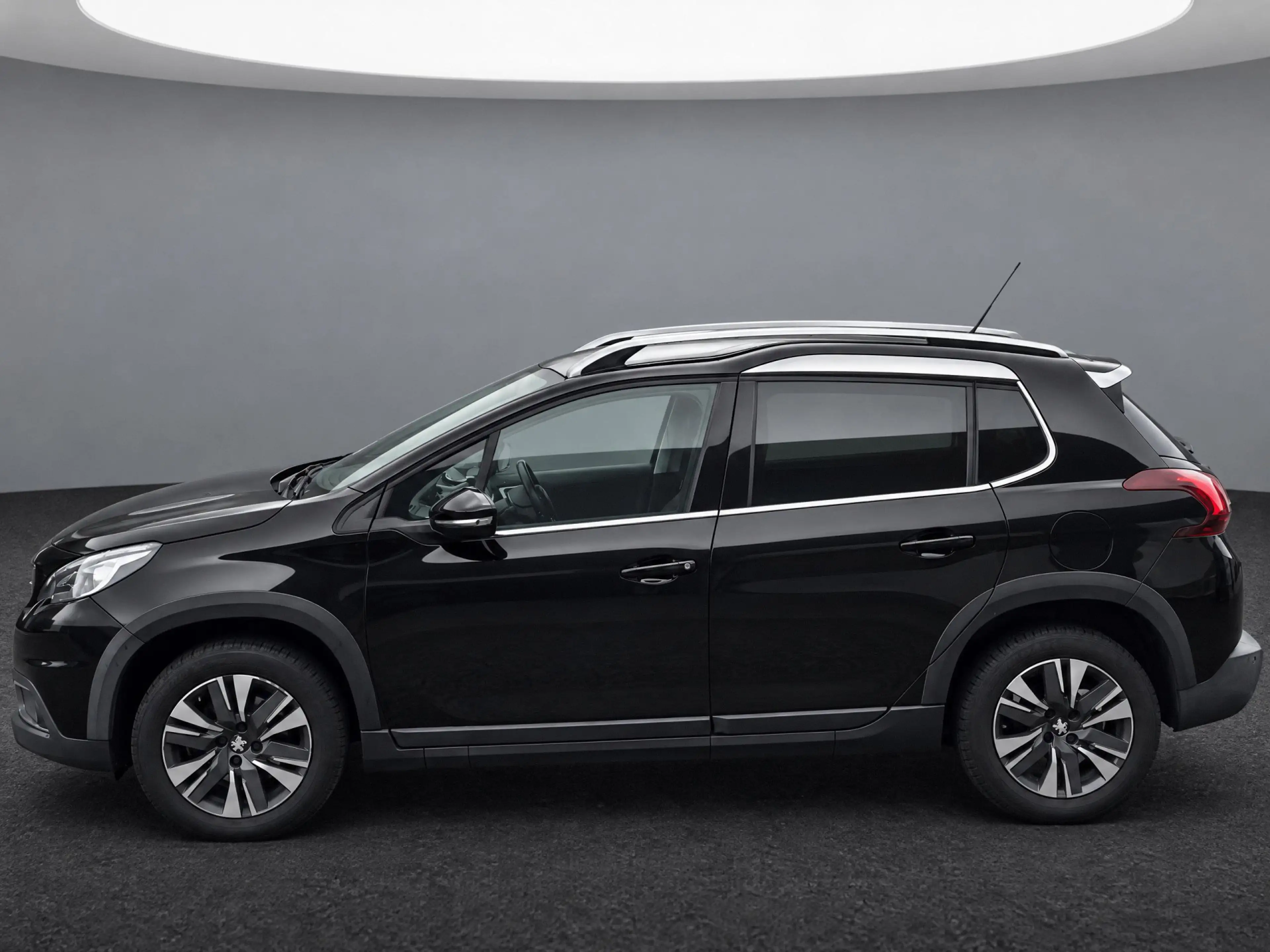 Peugeot 2008 1.2 PureTech 110PK Allure Camera | Navigatie | Par — photo 7