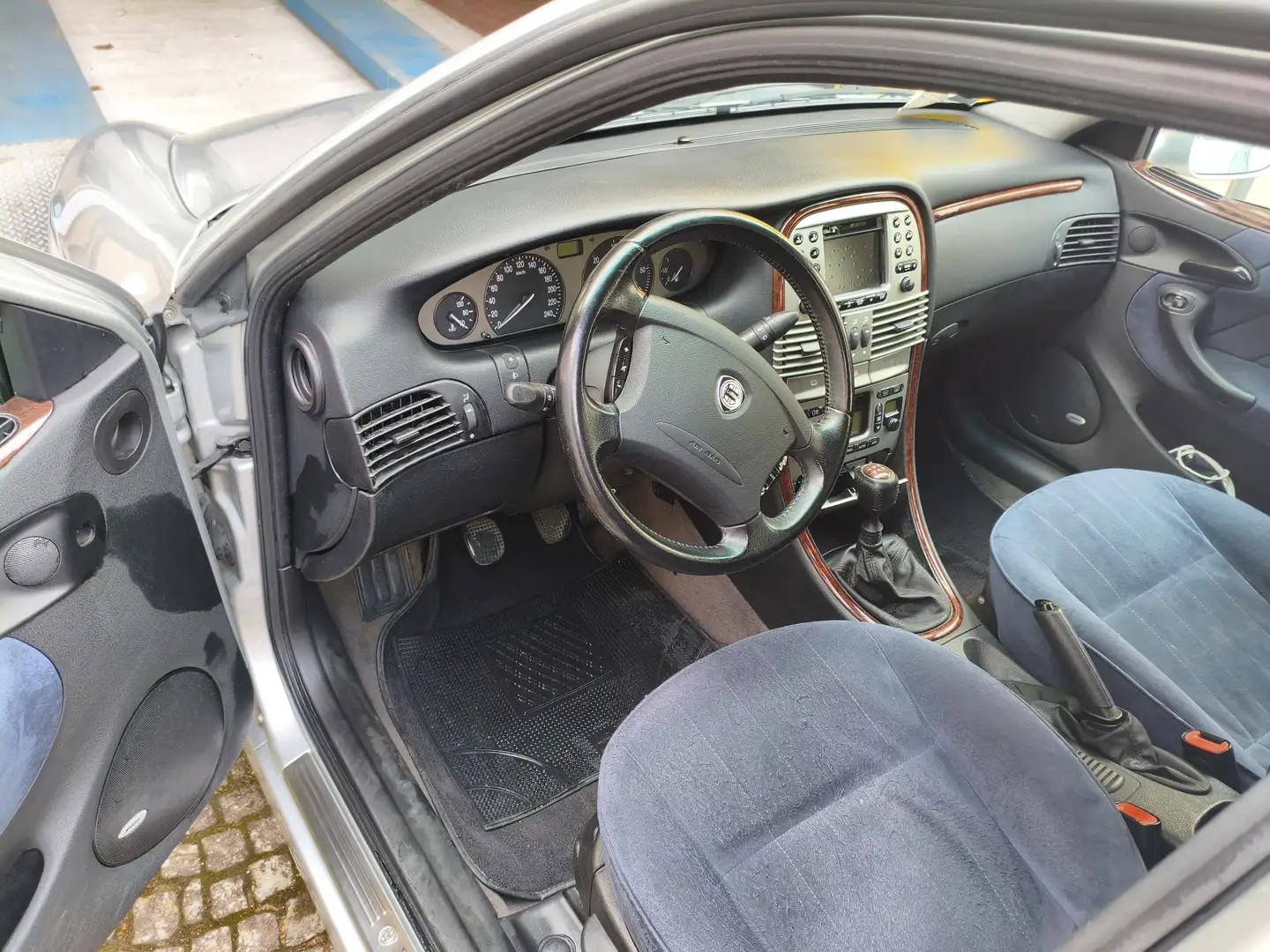 Lancia Lybra Lybra Station Wagon SW 2.4 jtd Executive 150cv - 2