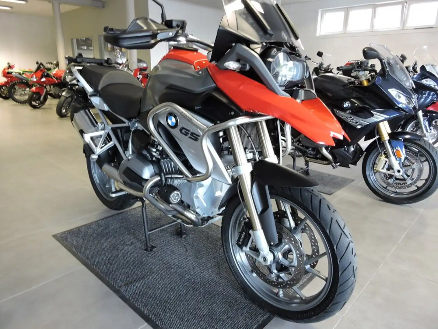 BMW R 1200 GS Rood - 2
