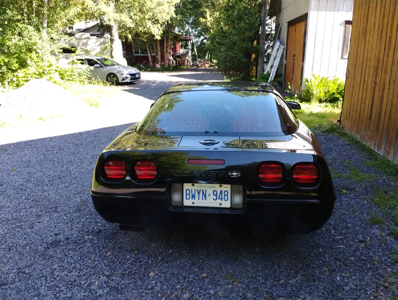 Chevrolet Corvette снимка Chevrolet Corvette