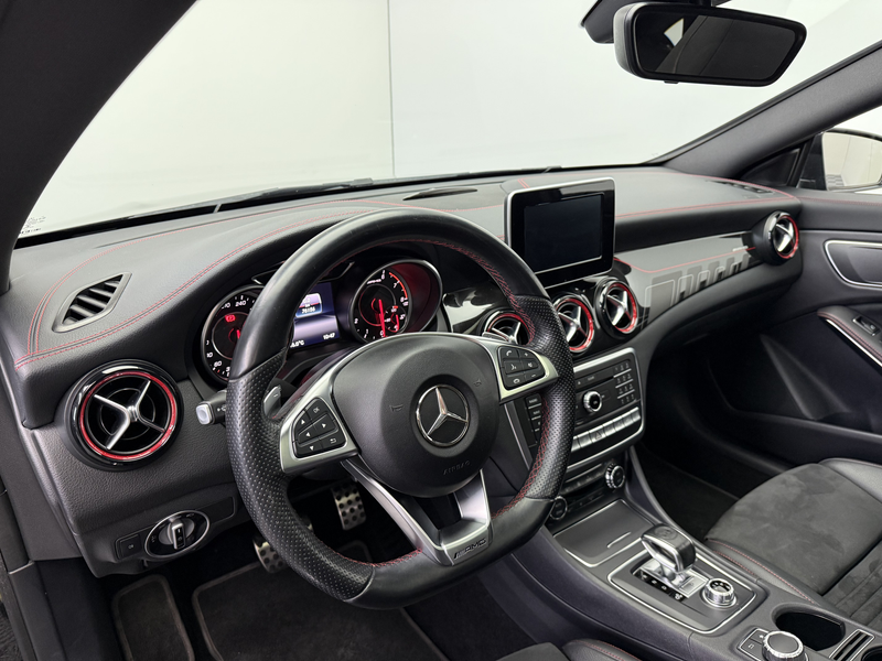 Mercedes-Benz CLA 45 AMG |Perf.-AGA|Kamera|Pano — photo 9
