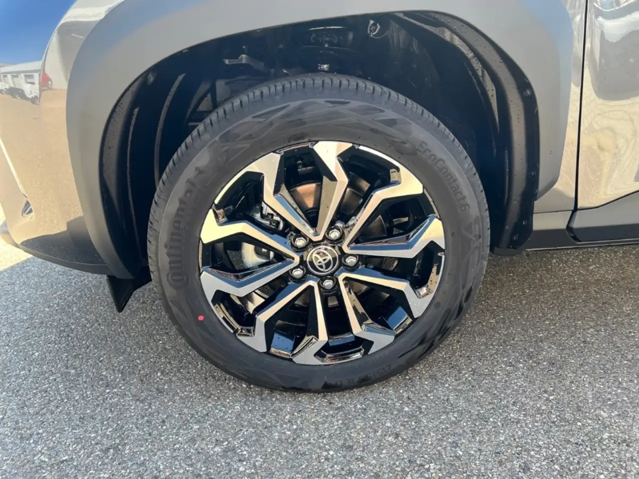 Toyota Yaris Cross 1,5l Teamplayer 4x4 Hybrid Safety + Winter 8