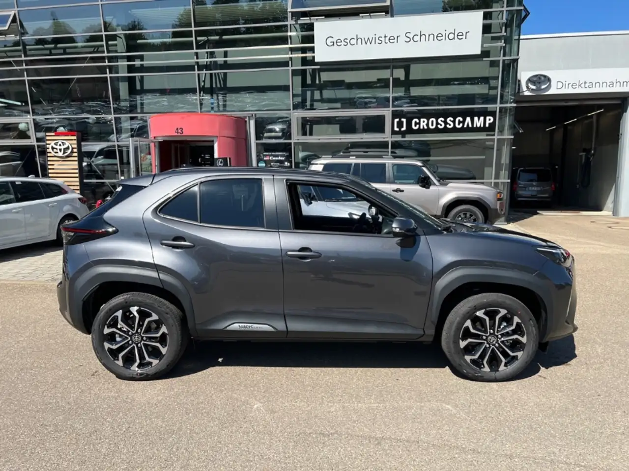 Toyota Yaris Cross 1,5l Teamplayer 4x4 Hybrid Safety + Winter 3