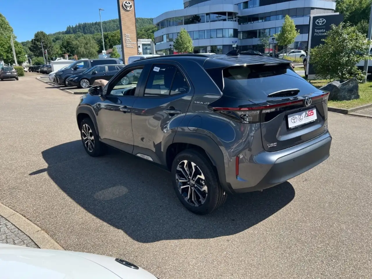 Toyota Yaris Cross 1,5l Teamplayer 4x4 Hybrid Safety + Winter 5