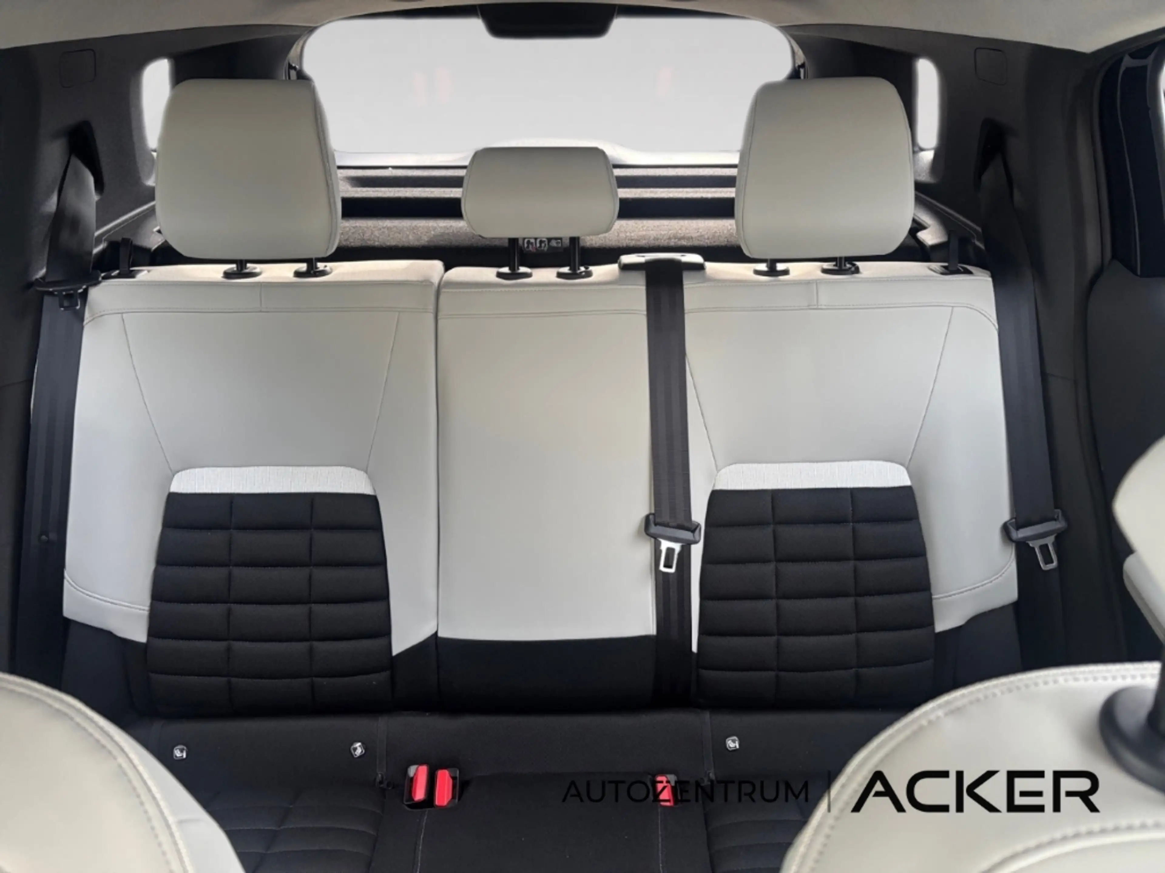 Citroen C3 Aircross 113 Max 54kWh WinterP/Navi -34%* — photo 15