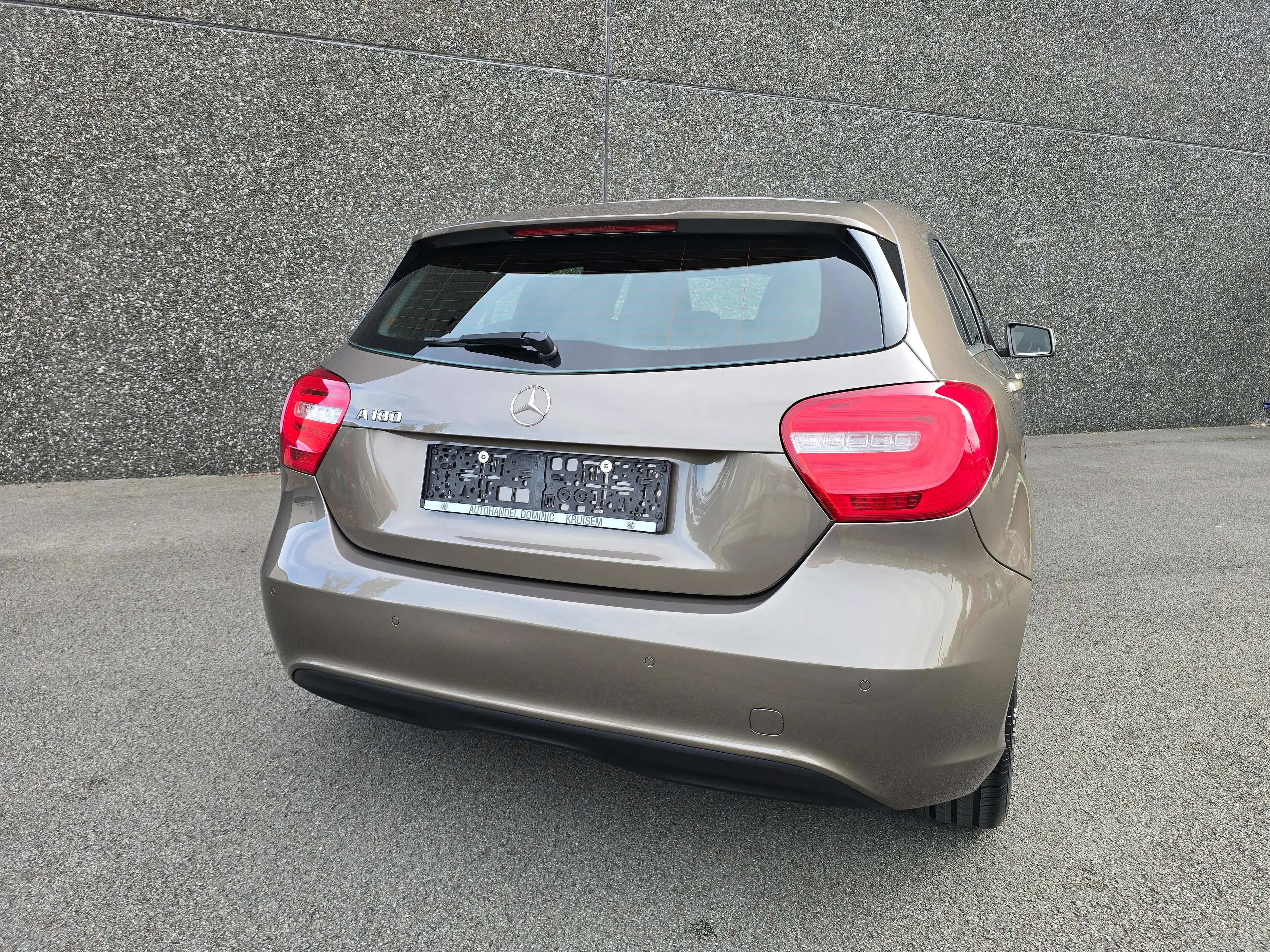 Mercedes-Benz A 180 A 180 BlueEFFICIENCY Avantgarde AIRCO/PDC V+A... — photo 11