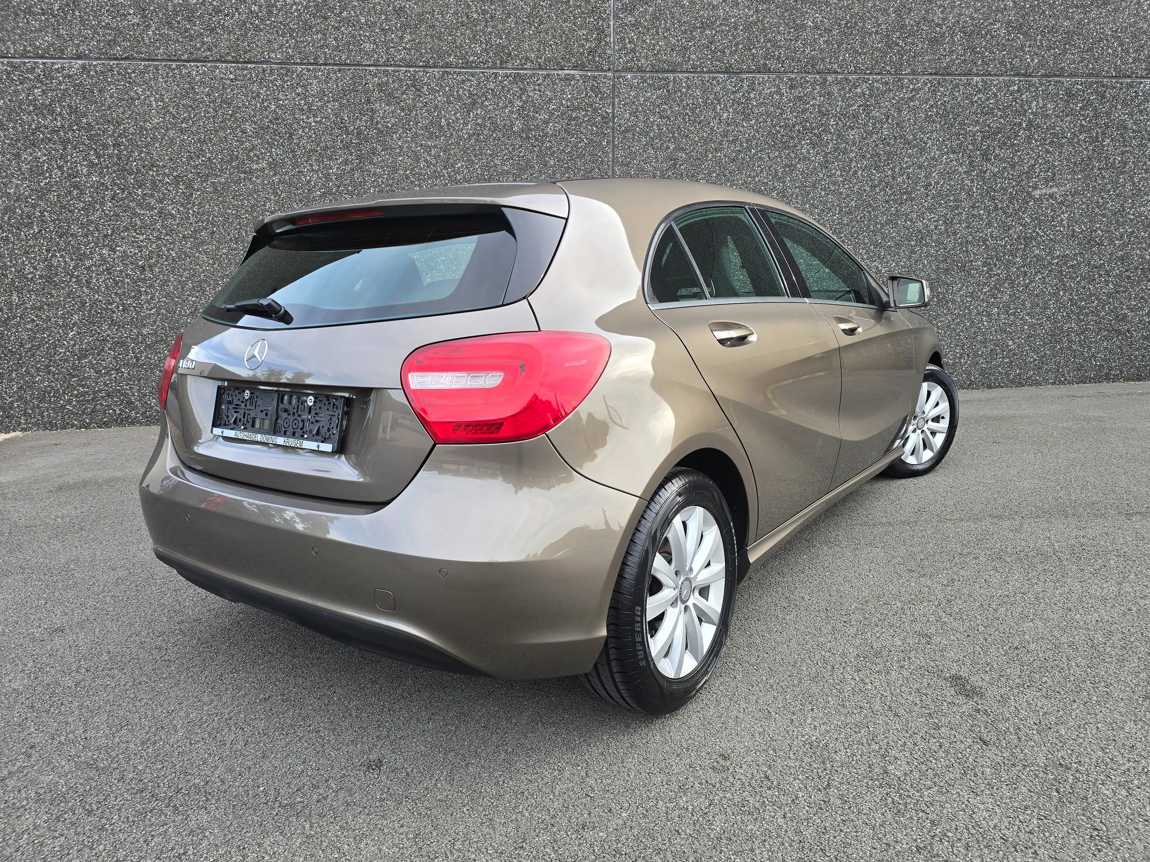 Mercedes-Benz A 180 A 180 BlueEFFICIENCY Avantgarde AIRCO/PDC V+A... — photo 12