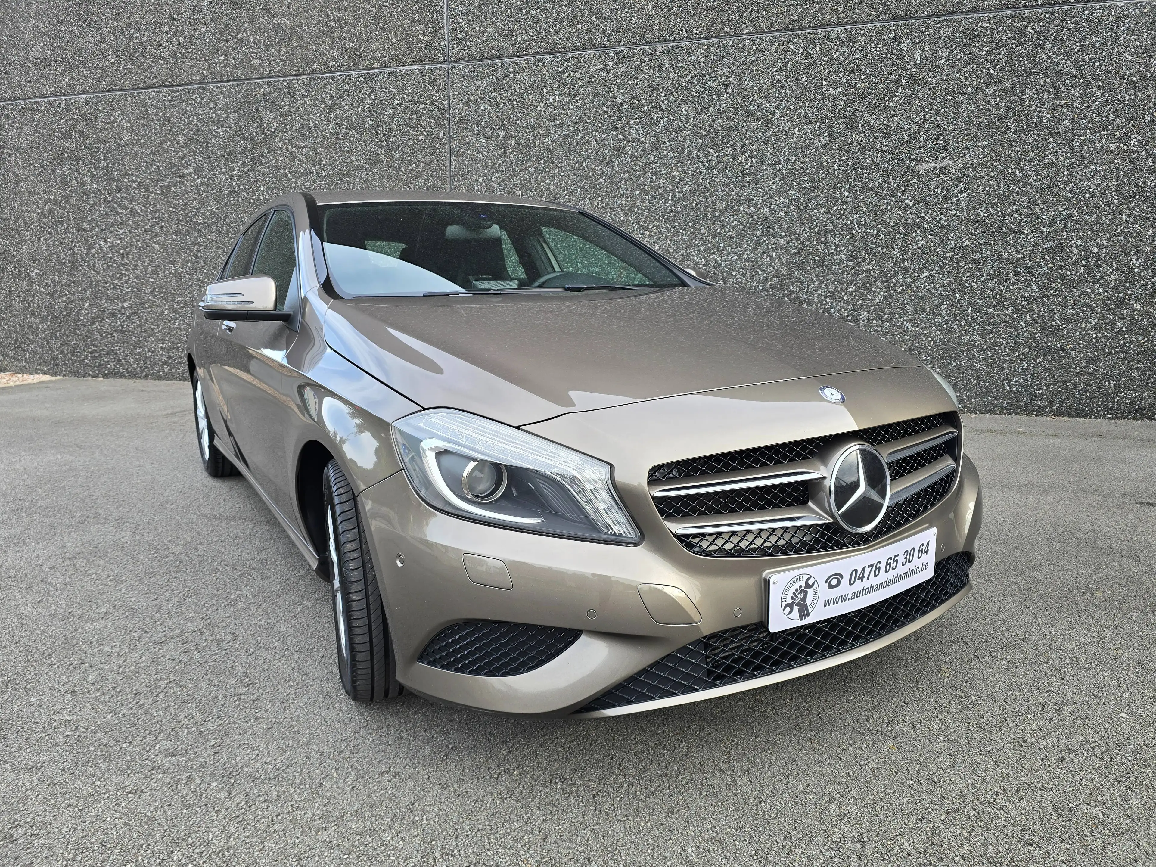 Mercedes-Benz A 180 A 180 BlueEFFICIENCY Avantgarde AIRCO/PDC V+A... — photo 23
