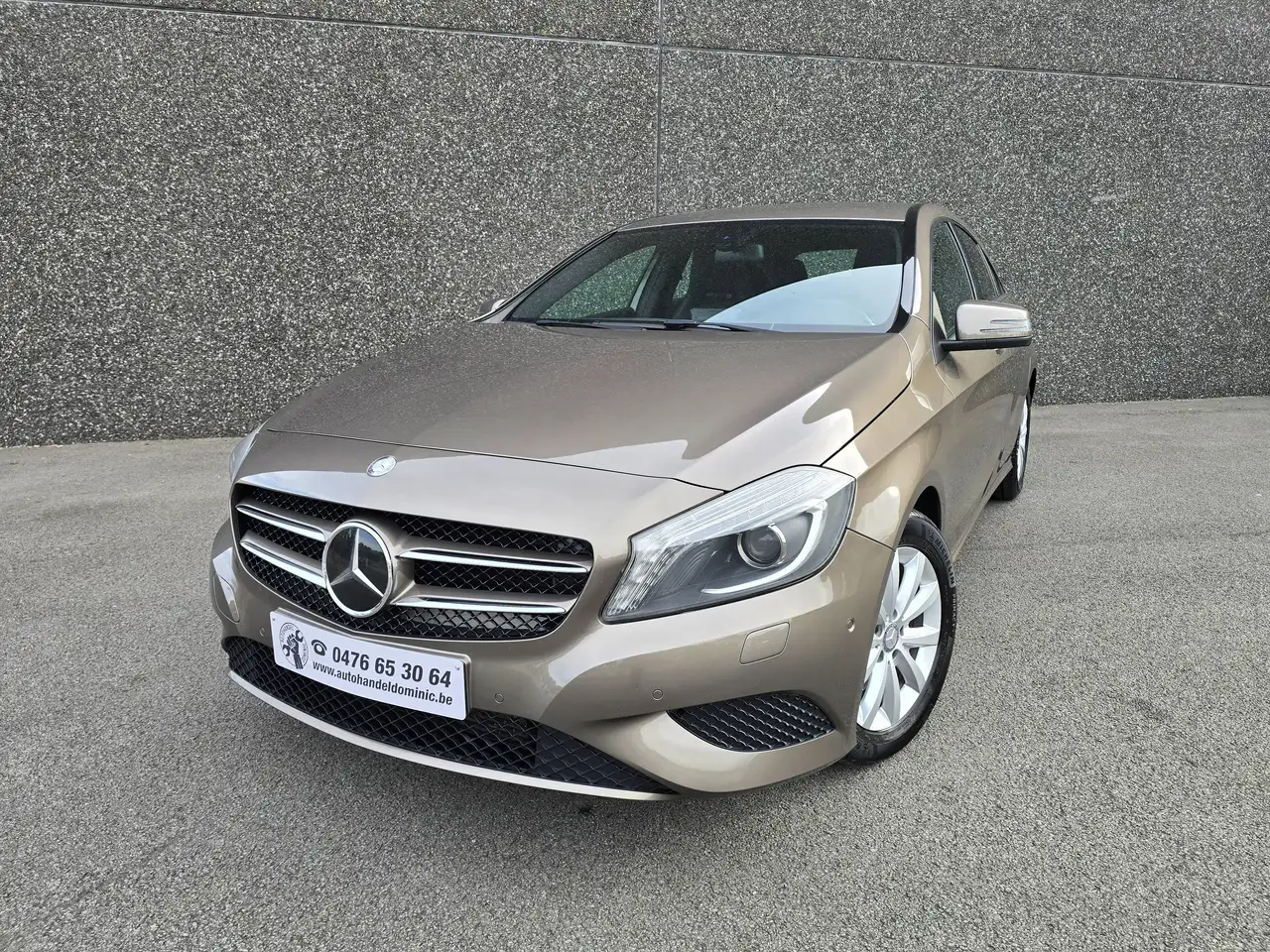 Mercedes-Benz A 180