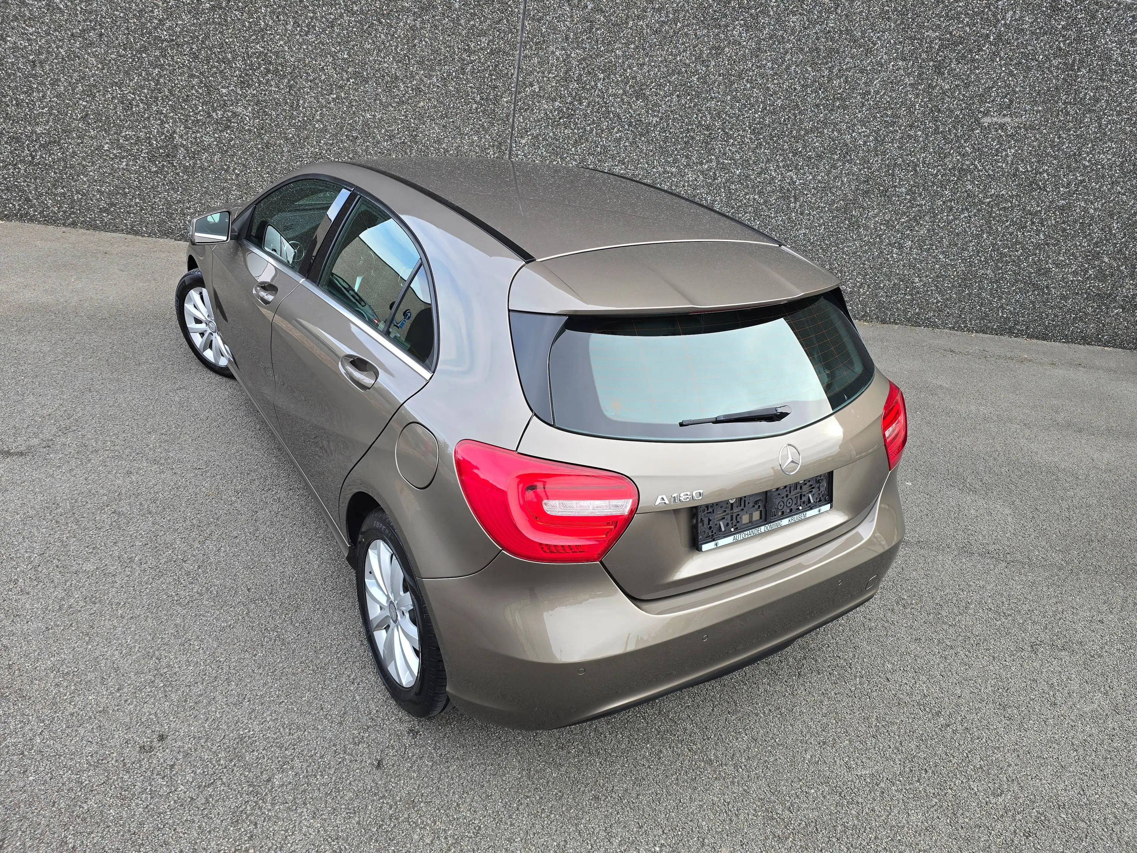Mercedes-Benz A 180 A 180 BlueEFFICIENCY Avantgarde AIRCO/PDC V+A... — photo 7